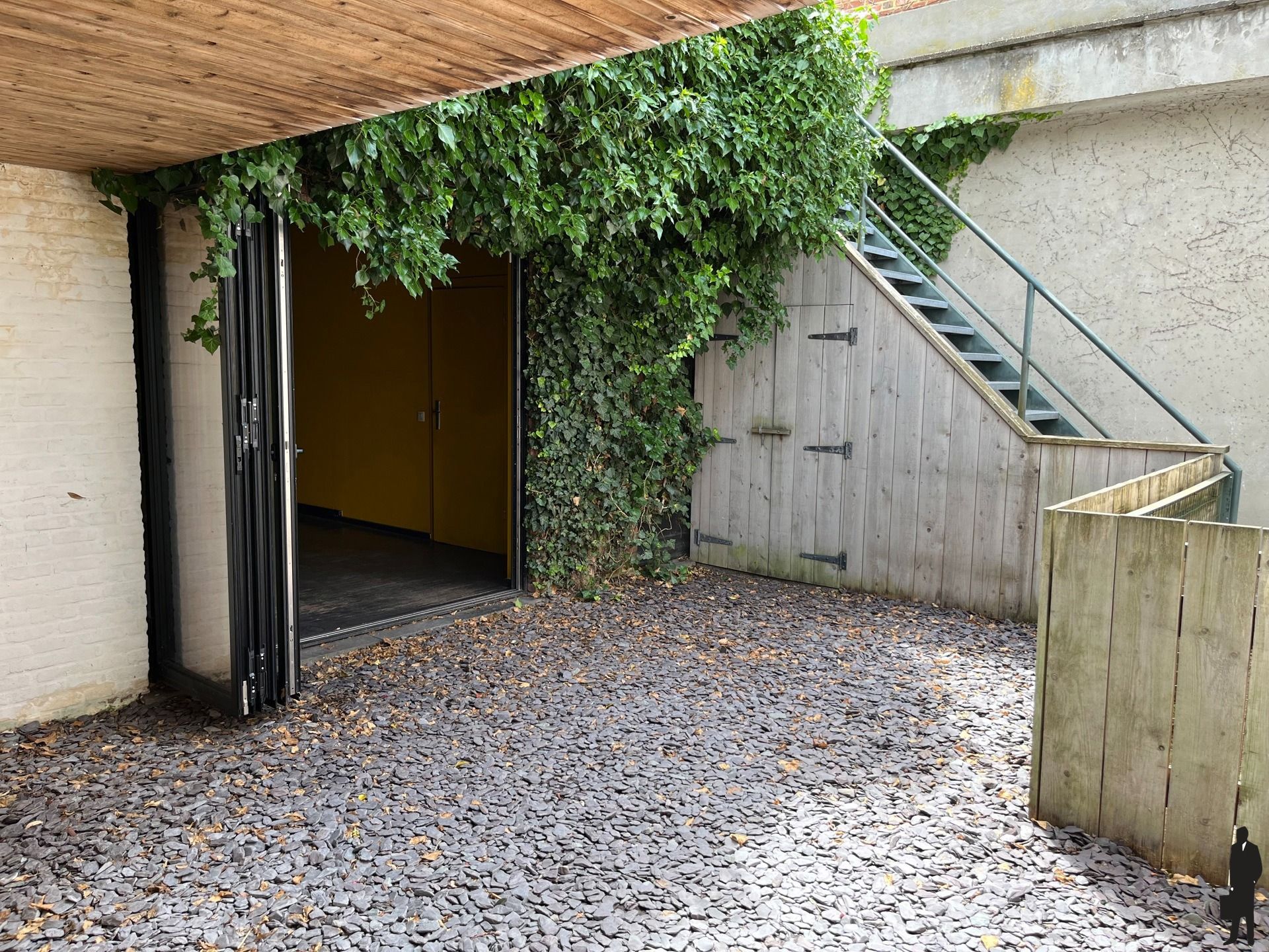 Handelszaak van 122 m² te huur in het hart van Brasschaat! foto 5