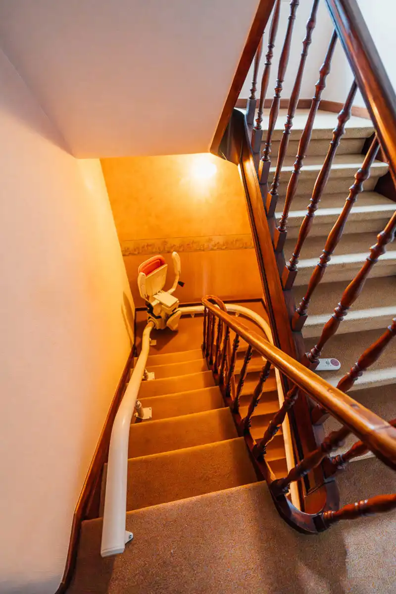 Prachtige authentieke en ruime villa met enorm potentieel foto 29