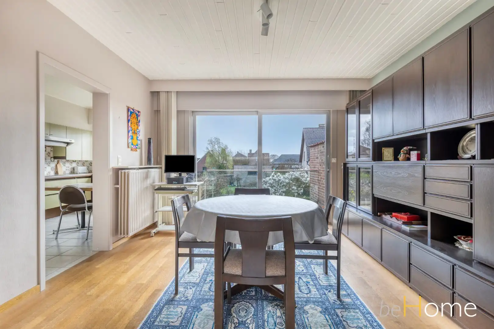 Moderne bel-étage met tuin, dubbele garage en topligging in Merchtem! foto 5