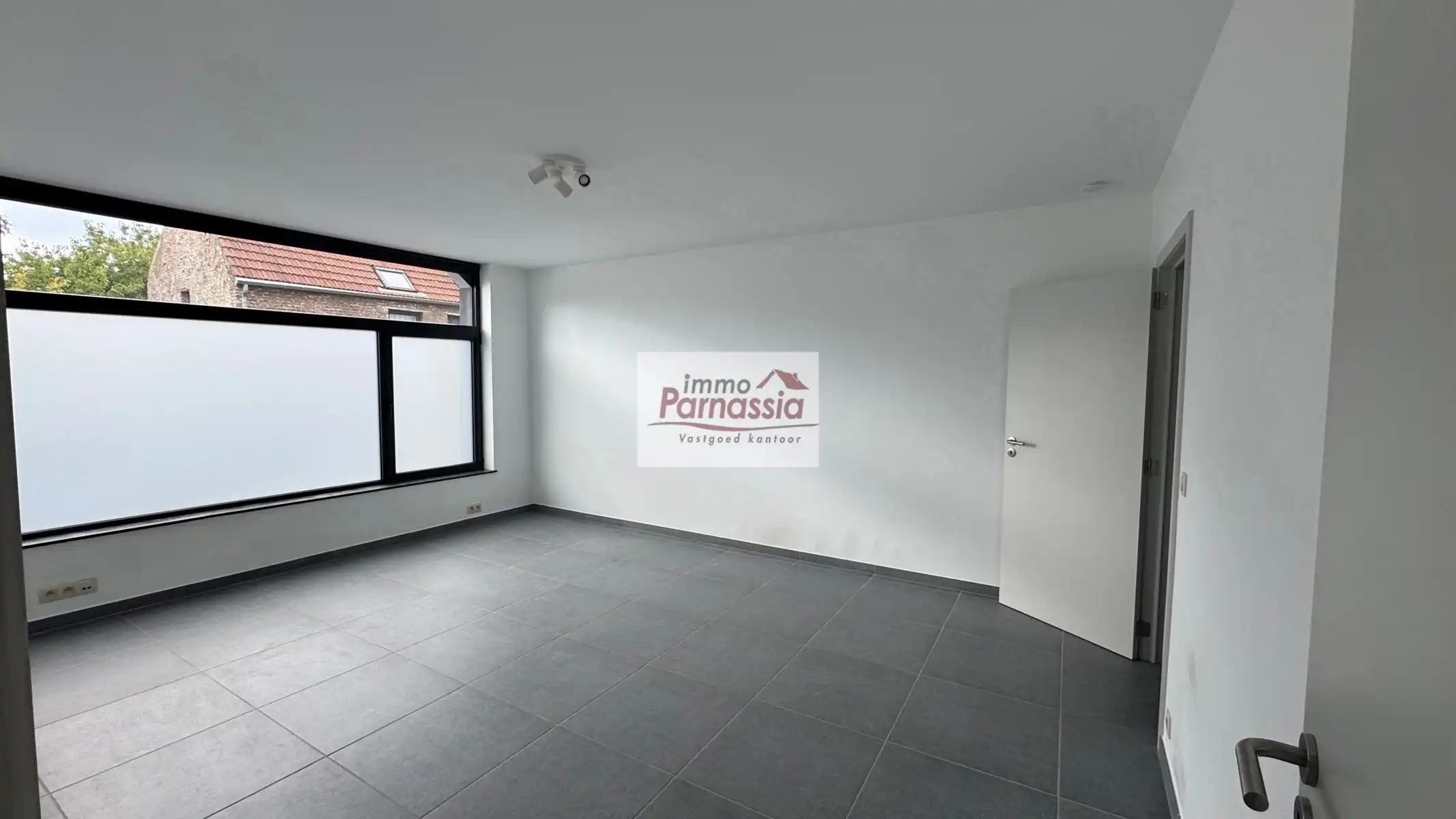 Commercieel te huur foto 9