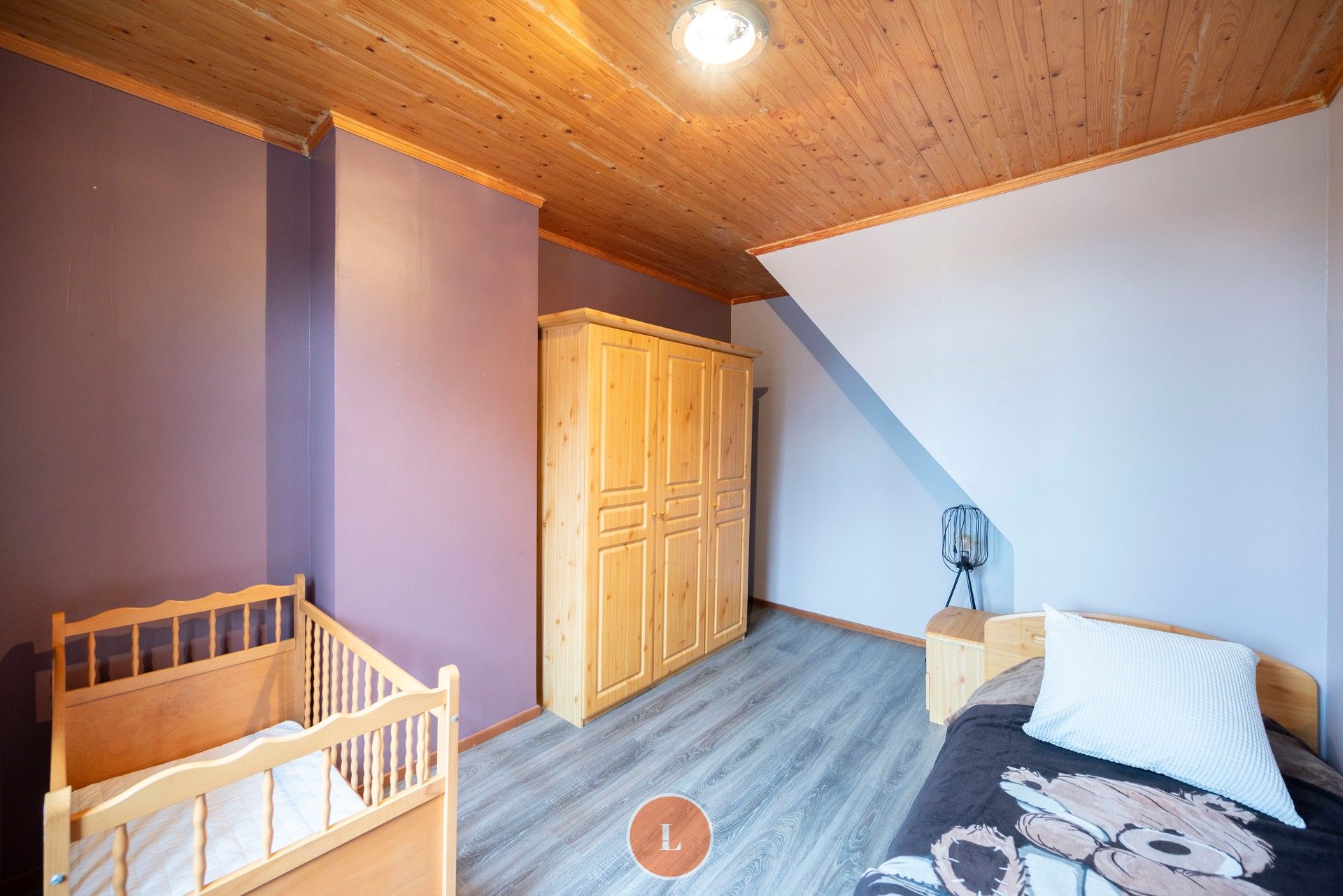 Ruime woning met meer dan 4 slaapkamers en garage foto 18