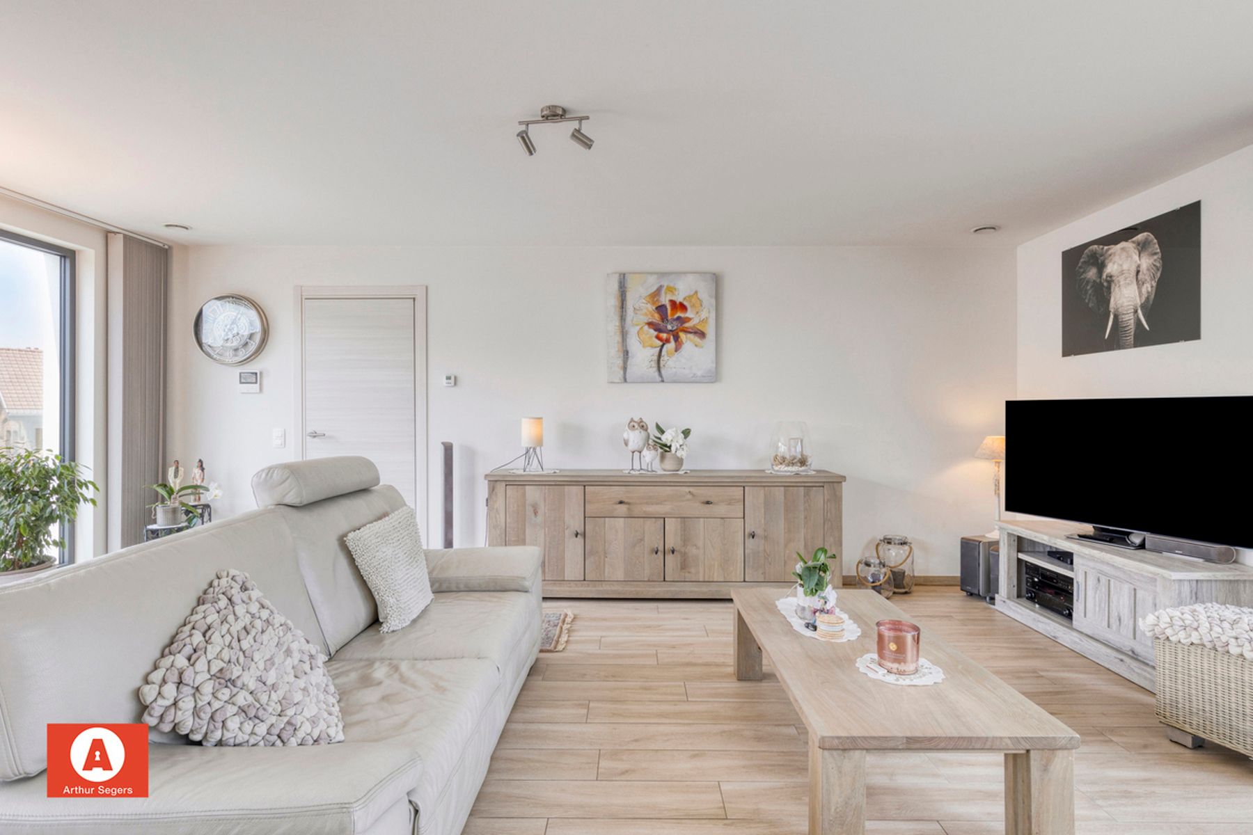 Luxe BEN-penthouse met 2 terrassen en autostaanplaats foto 5