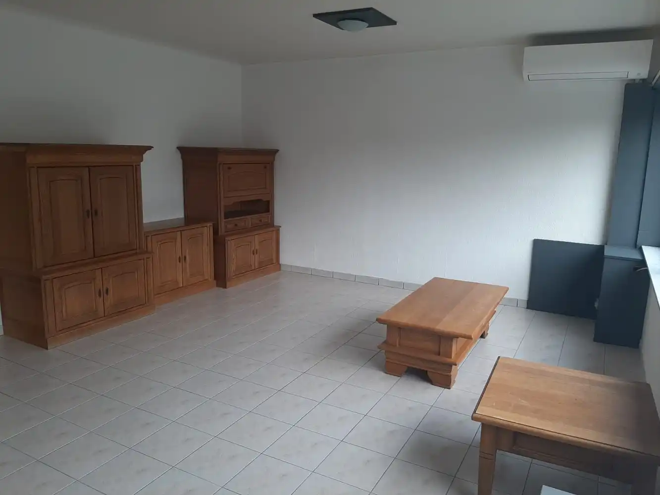 op te knappen appartement met 3 slaapkamers en overdekt terras in Genk foto 13