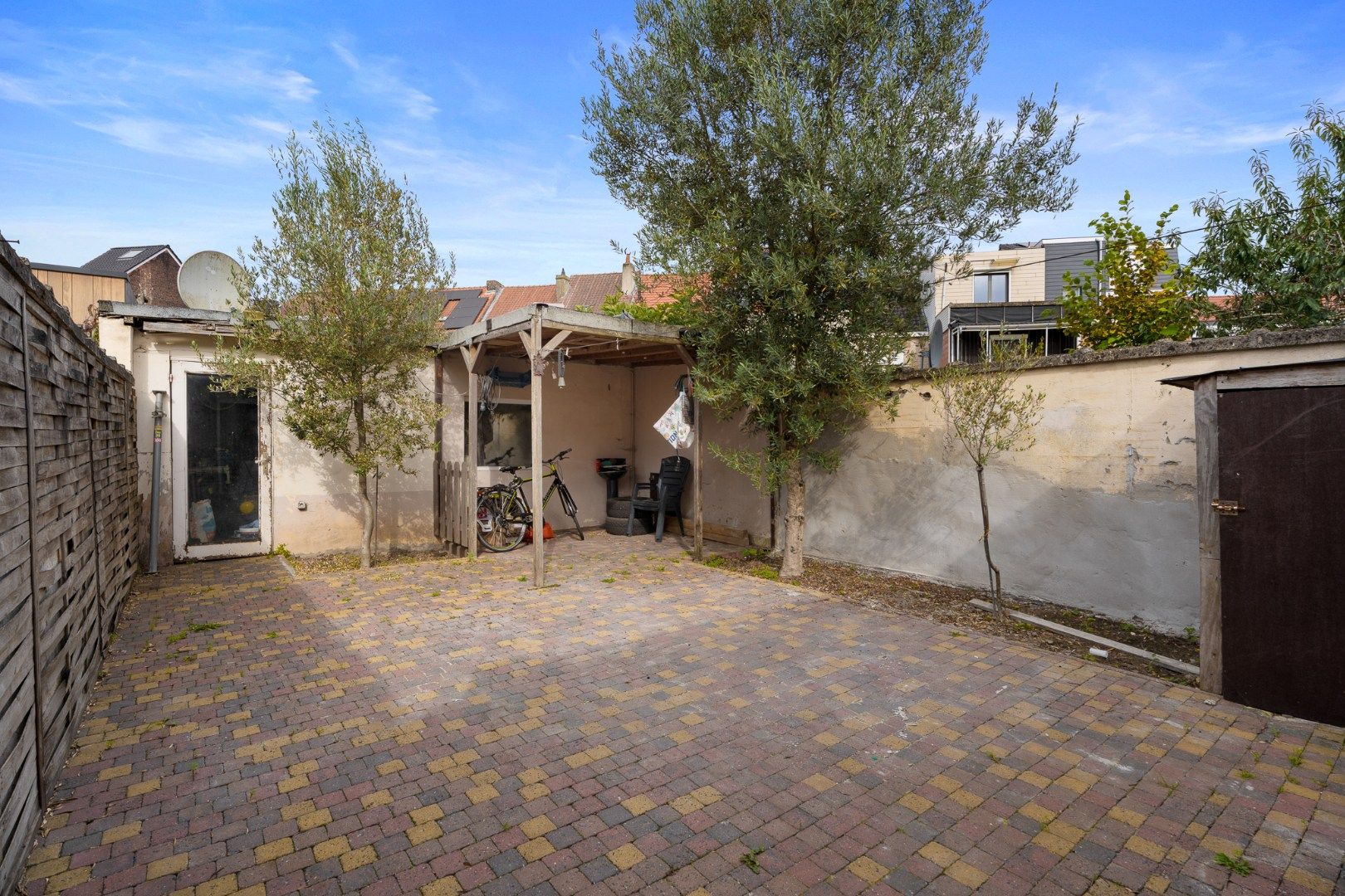 Instapklare eengezinswoning  in de Bloemekenswijk met RICHTPRIJS foto 21