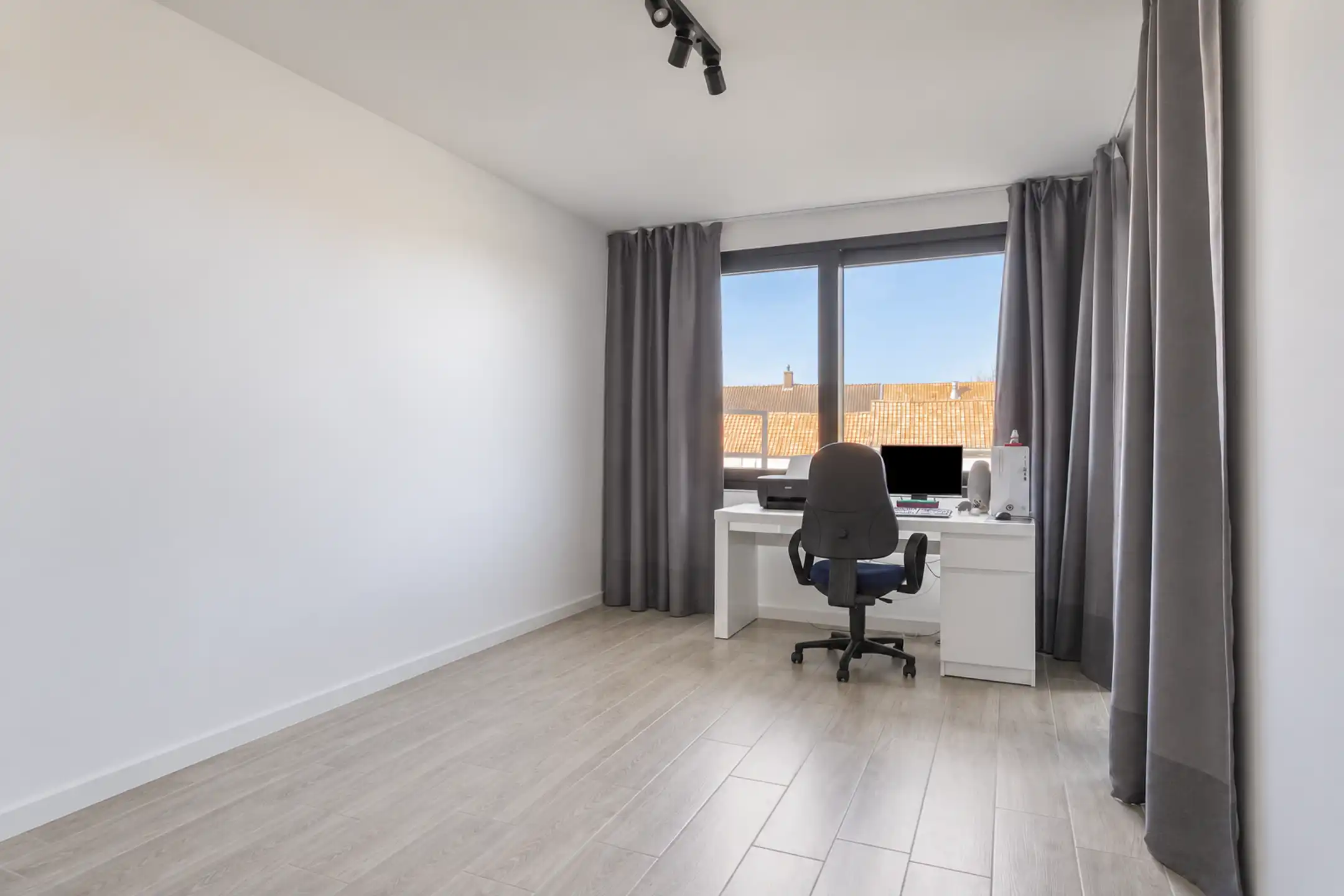 Verhuurd investeringsappartement aan het Nukerkeplein foto 10