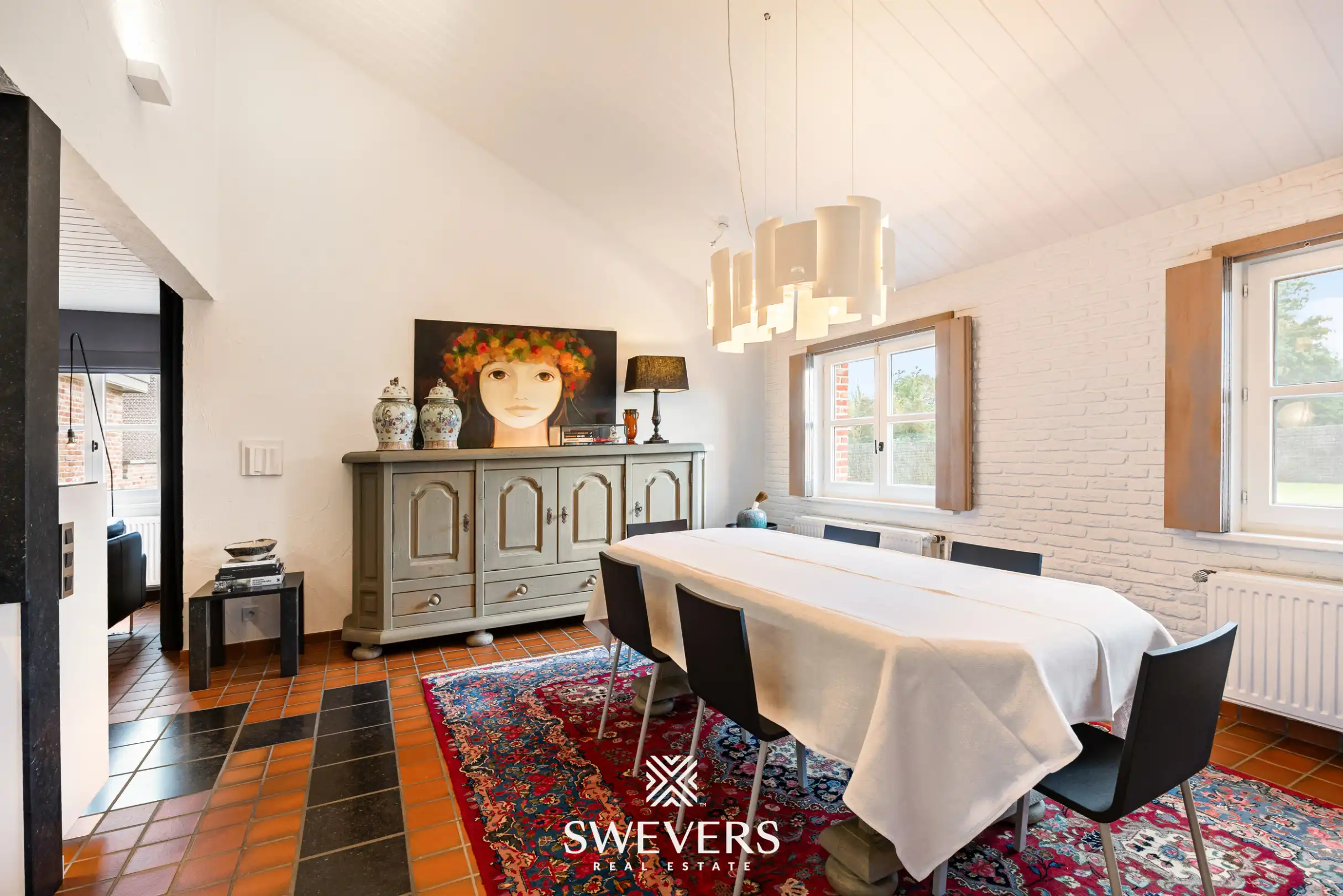 Sfeervolle open bebouwing met royale tuin en veel privacy foto 9