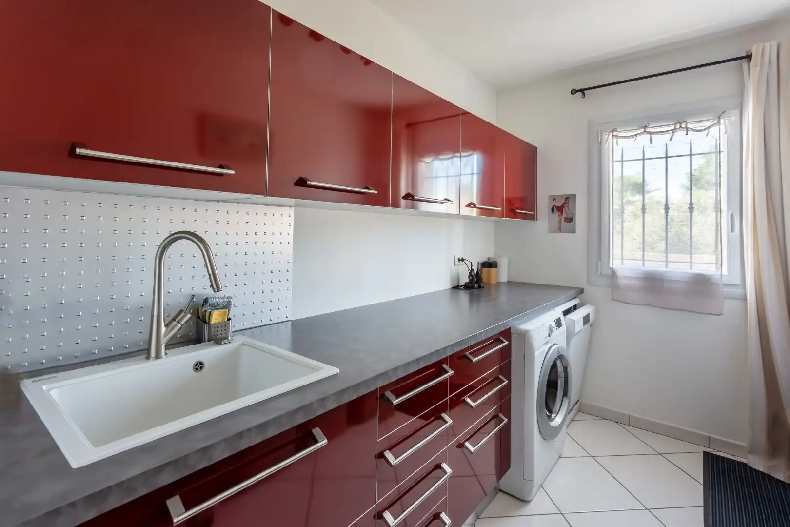 Unieke woning met karakter en een grote garage op uiterst rustige ligging in Mouthiers-sur-Boëme foto 6