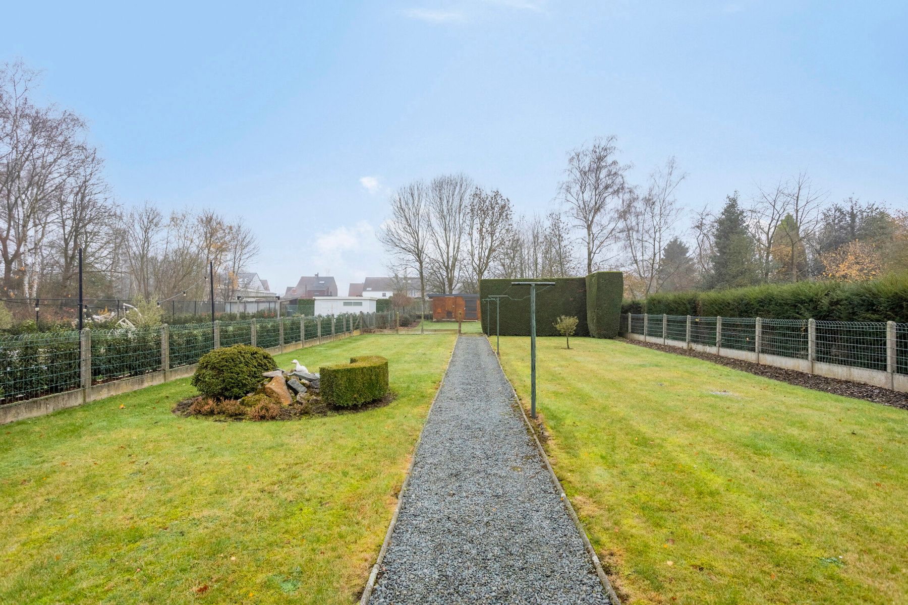 Te renoveren 4-gevelwoning met prachtige tuin foto 25