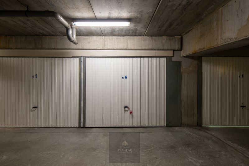 Grote ondergrondse garagebox op niveau -1 van de residentie Zonnewende. foto 2