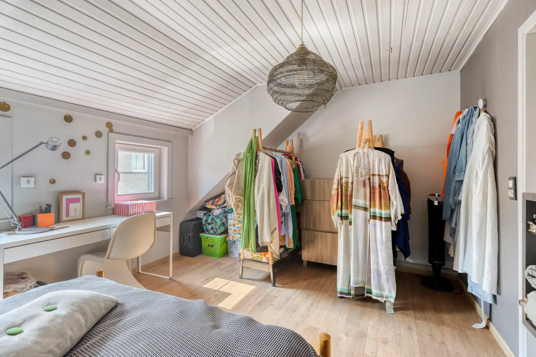 Instapklare woning met gezellige tuin en terras in het centrum van Opwijk! foto 18