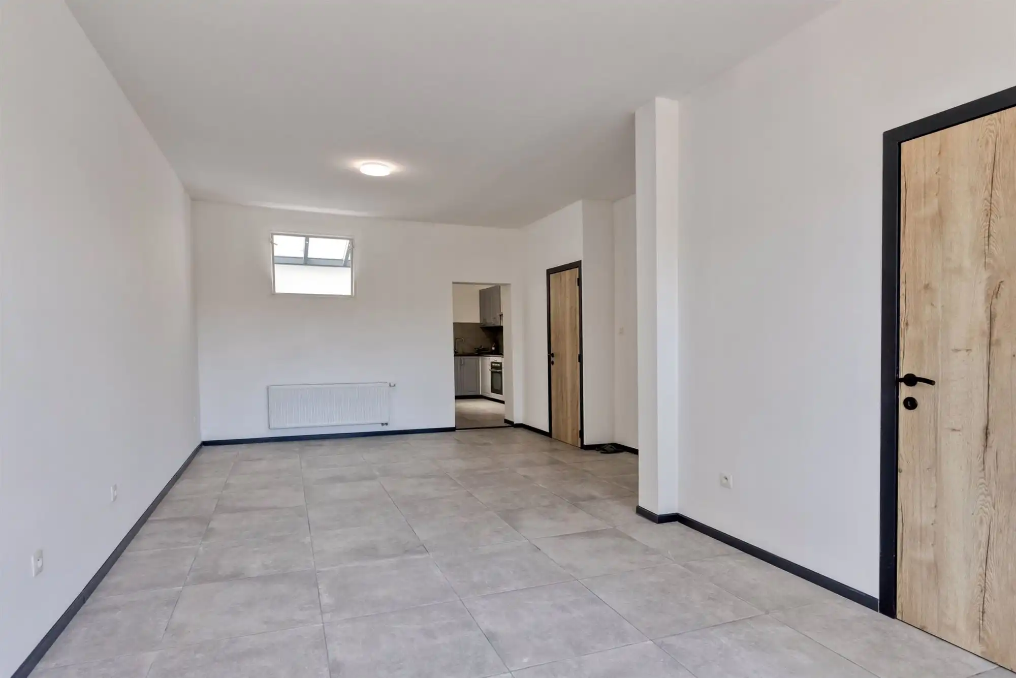 Ruime kangoeroe woning met 5 slk + 2 badk + terras in Lier foto 4