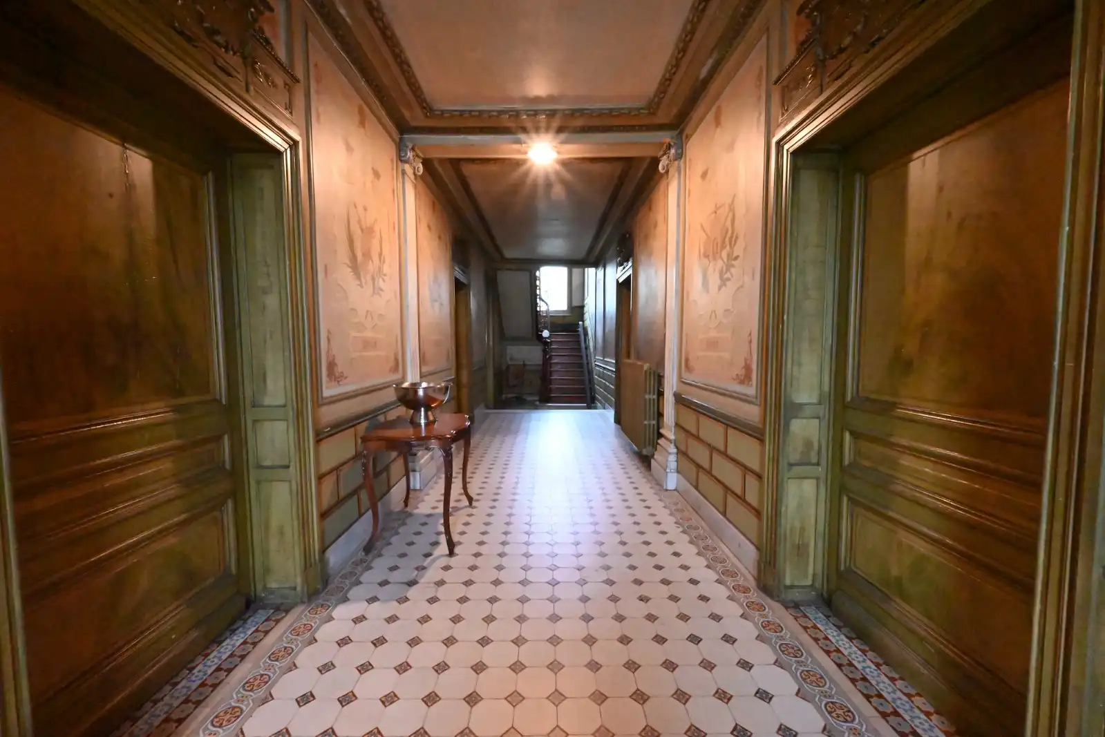 Herenhuis op de markt van Ardooie foto 13