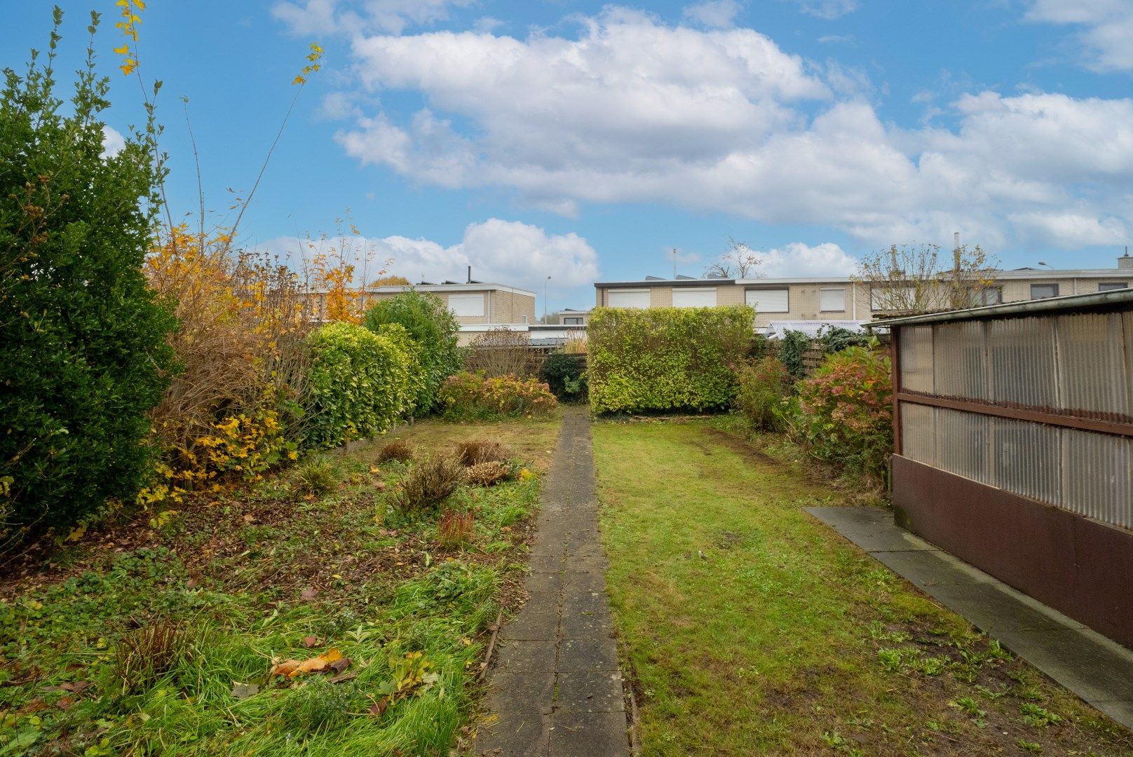 KLOEKE WONING MET TUIN EN GARAGE foto 13