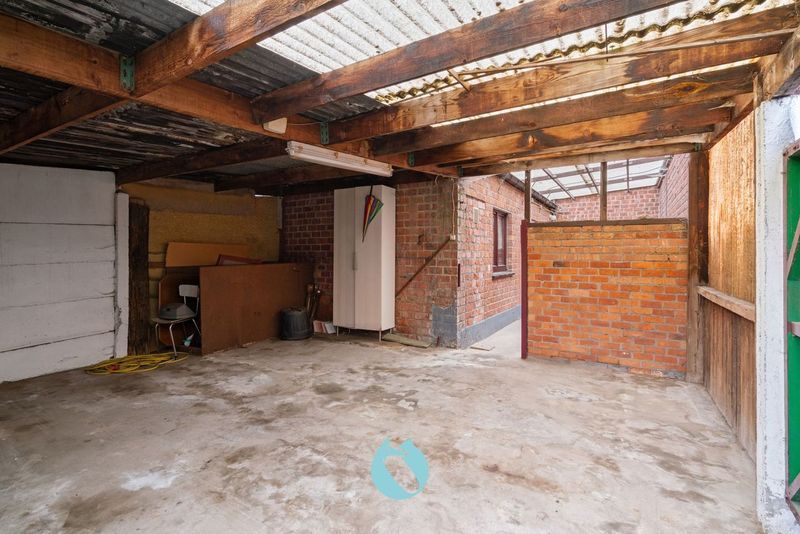 Drie te renoveren woningen in het hart van Ertvelde - unieke investeringskans! foto 14