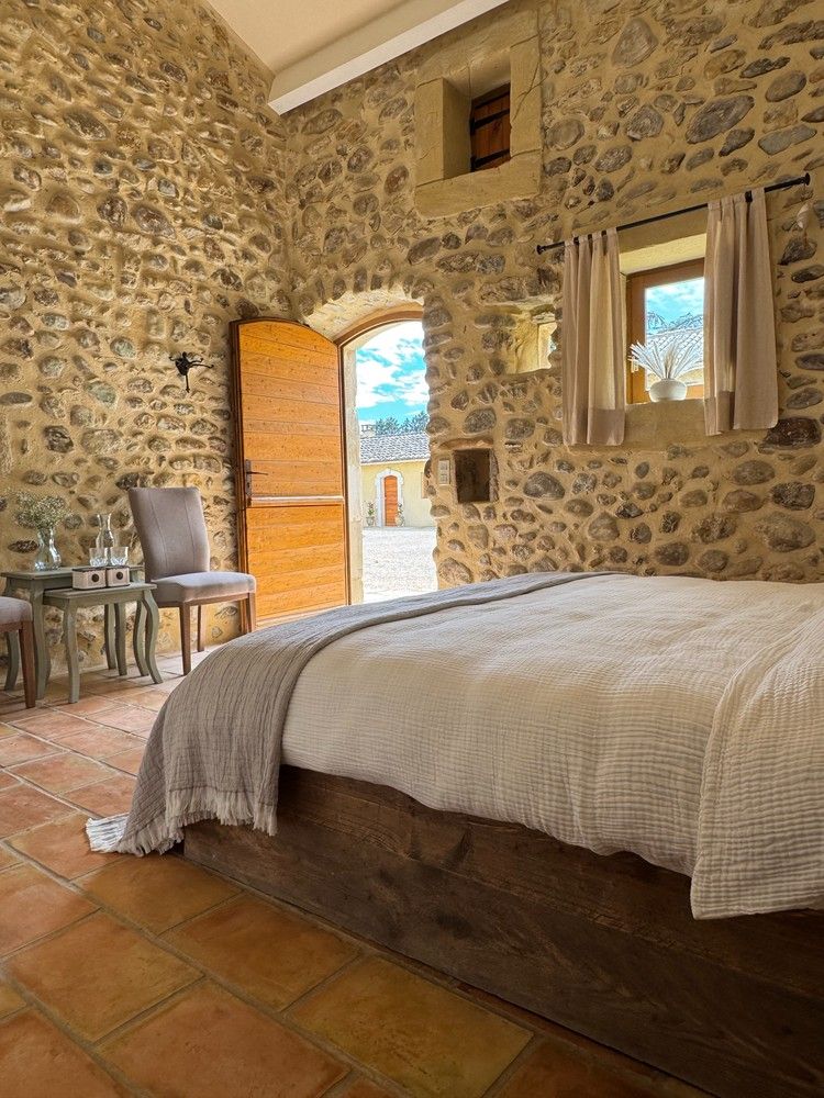 "Le Mas Des Trois Anges: authentieke 18e-eeuwse mas met luxe gîtes en verwarmd zwembad in het hart van de Provence" foto 30