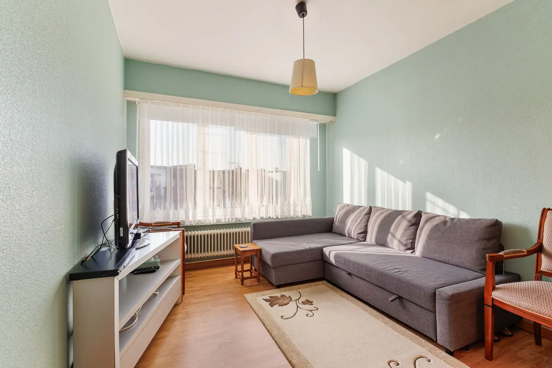 Te renoveren bel‑étagewoning in hartje Wilrijk! foto 9