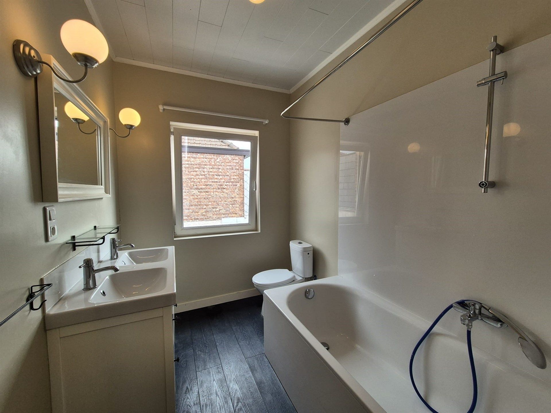 Leuke instapklare woning met koer.  foto 19