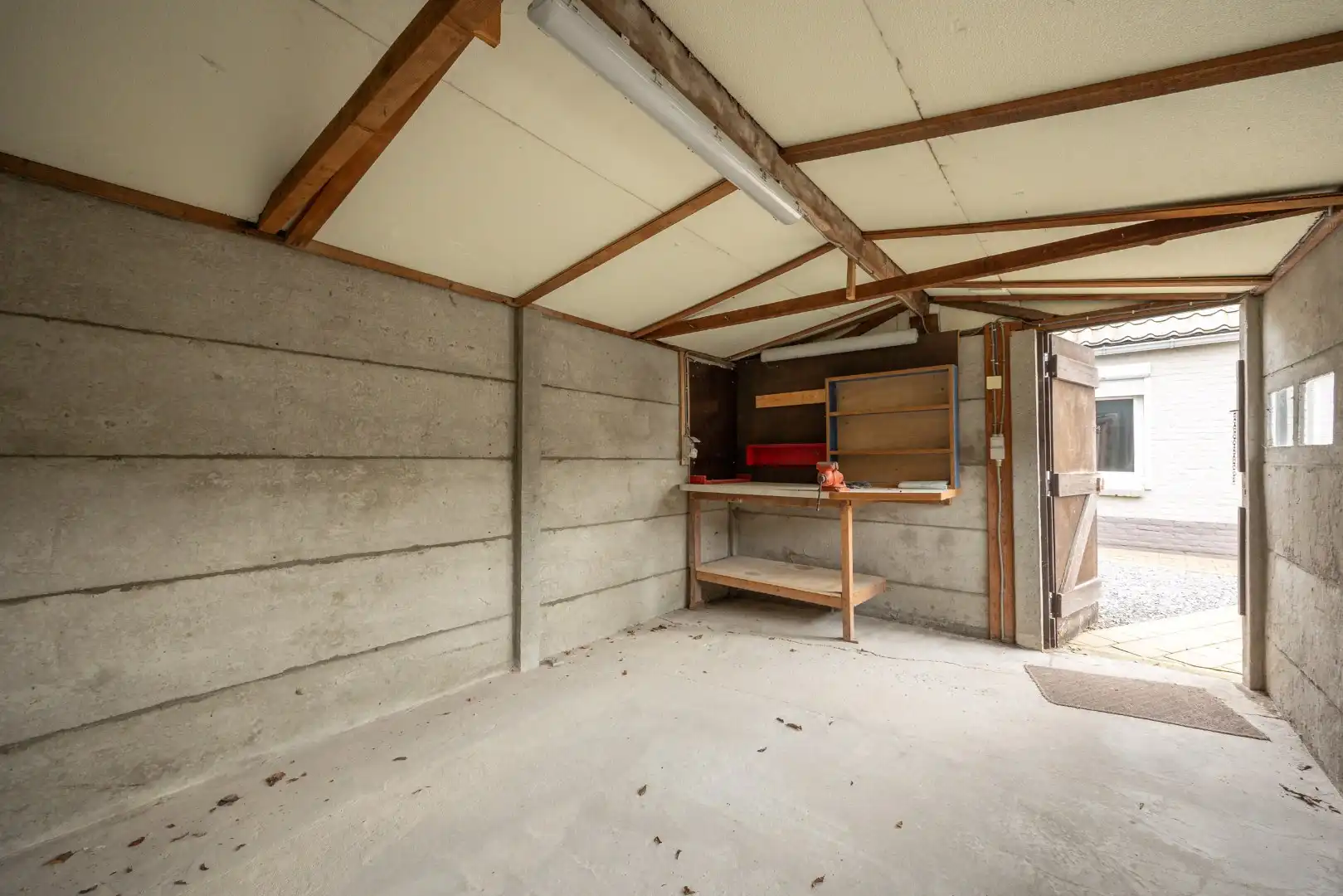 Te renoveren woning op leuke locatie kortbij Overpelt centrum foto 19