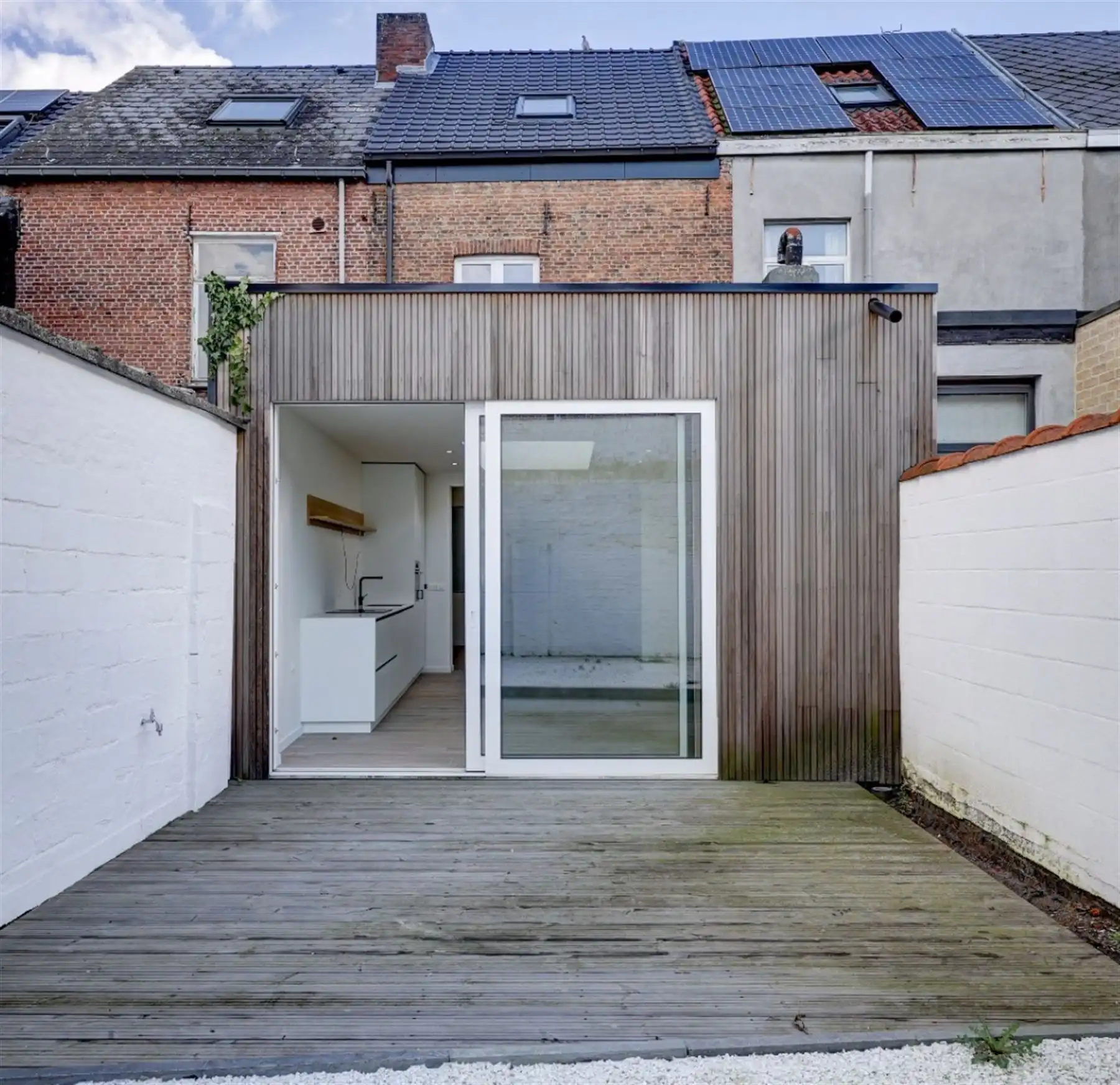 Volledig gerenoveerde woning nabij het centrum! foto 18