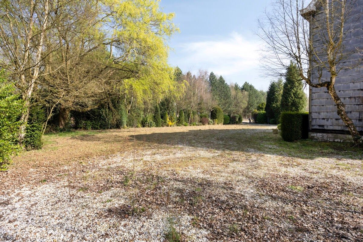 Te renoveren karaktervolle herenwoning op een prachtig perceel van 56 are. foto 48
