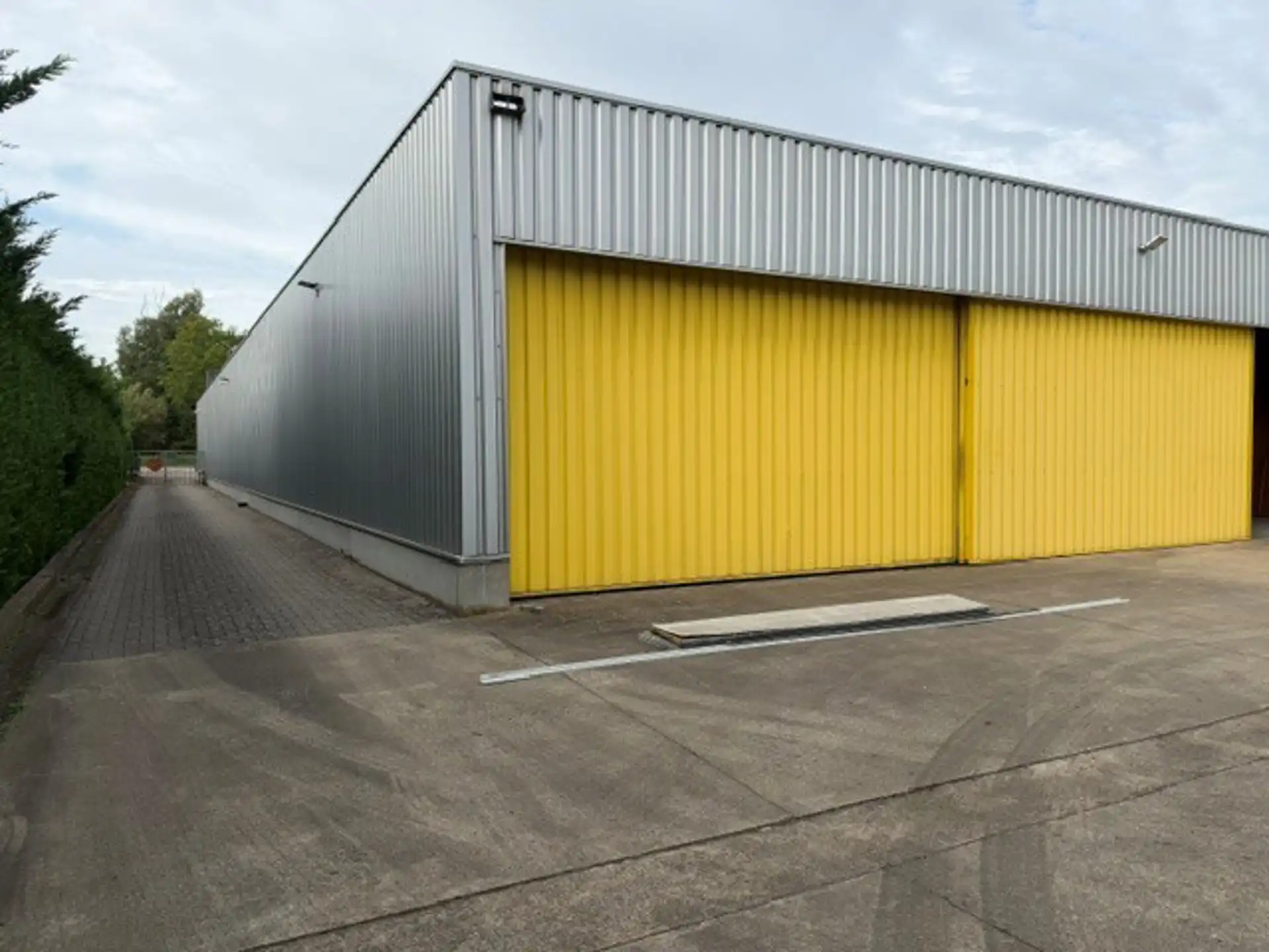 Commerciële ruimte te huur foto 6