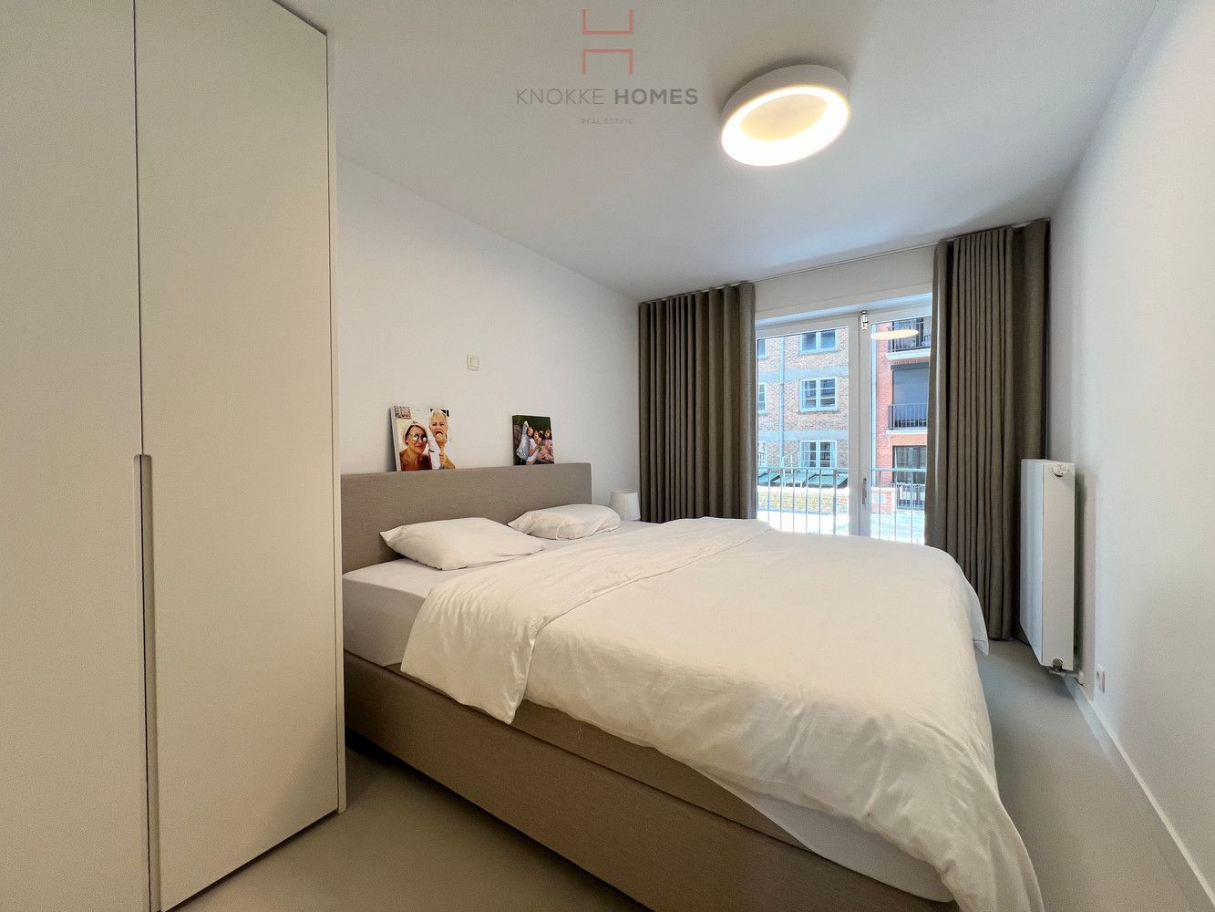 Mooi gerenoveerd vakantie-appartement op de zeedijk in Duinbergen foto 10