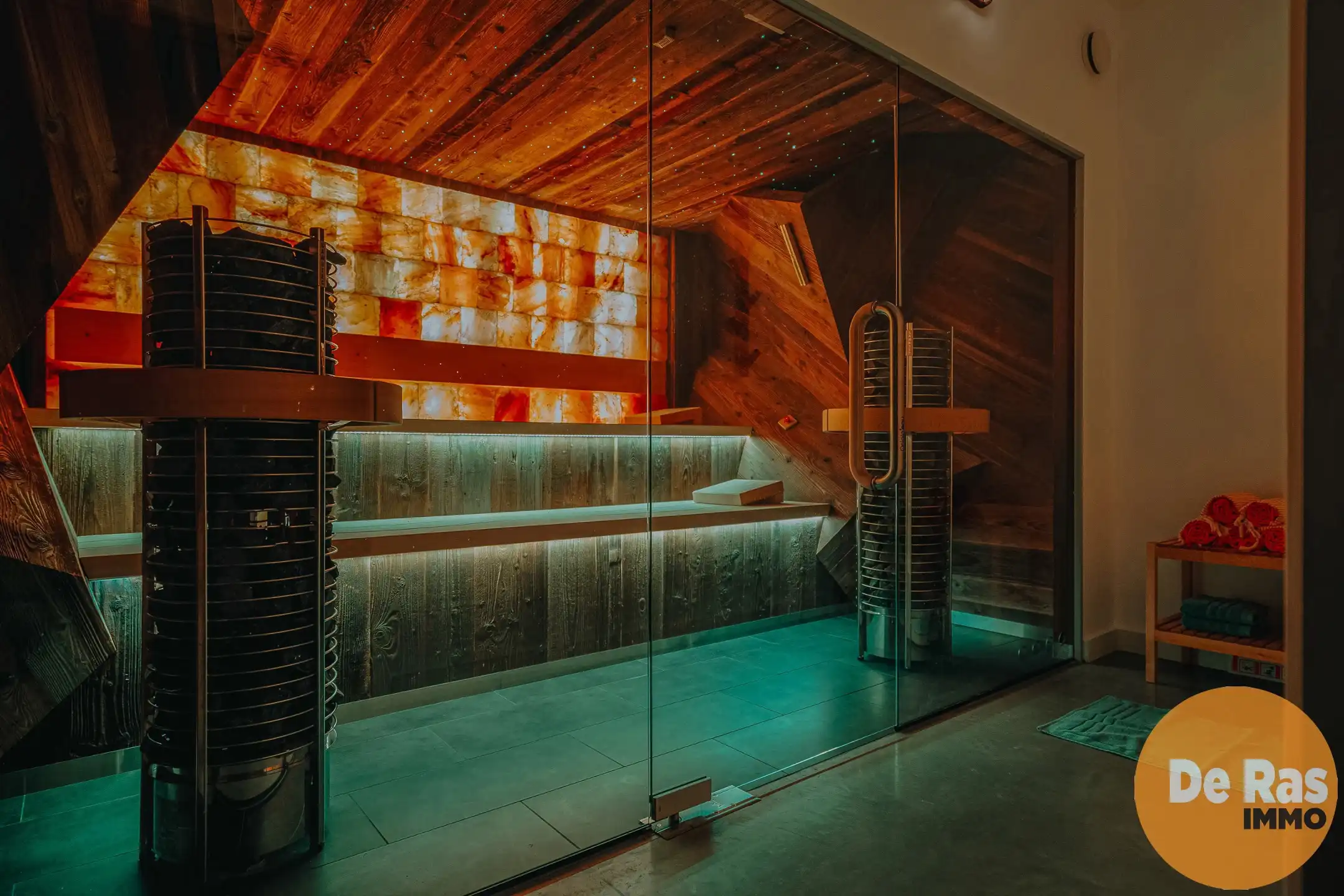 NIEUWERKERKEN – Commercieel pand met wellnessfaciliteiten foto 14