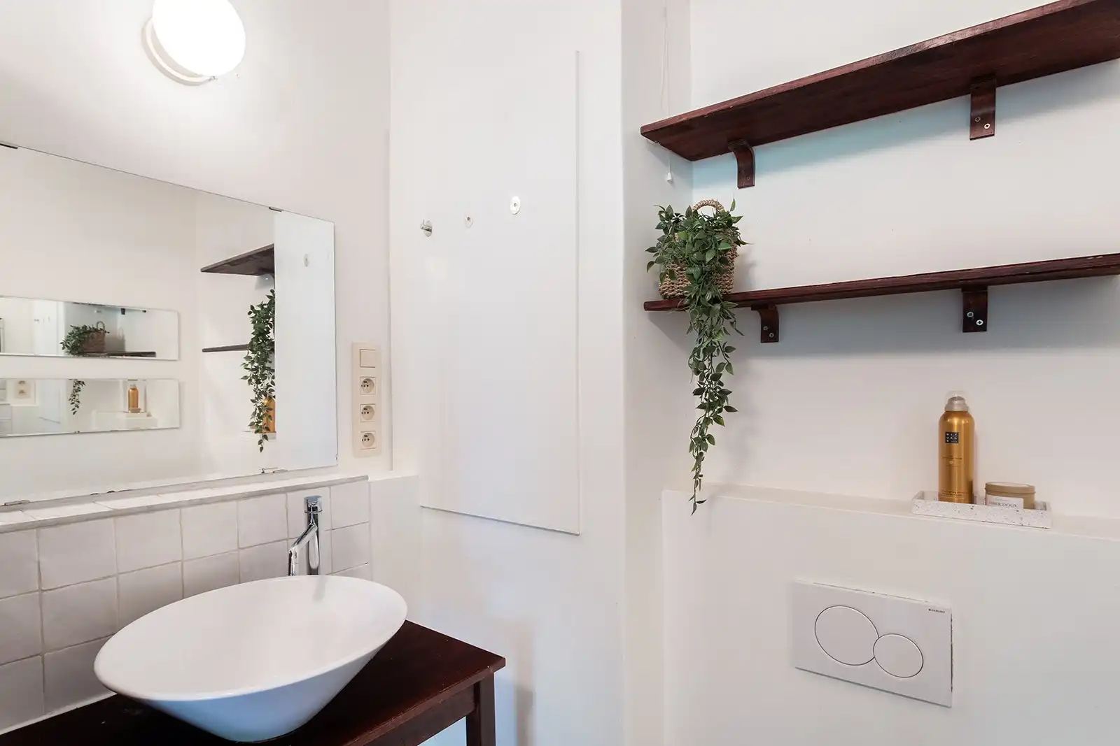 Ruim appartement met 4 slaapkamers, 2 badkamers en terras foto 23