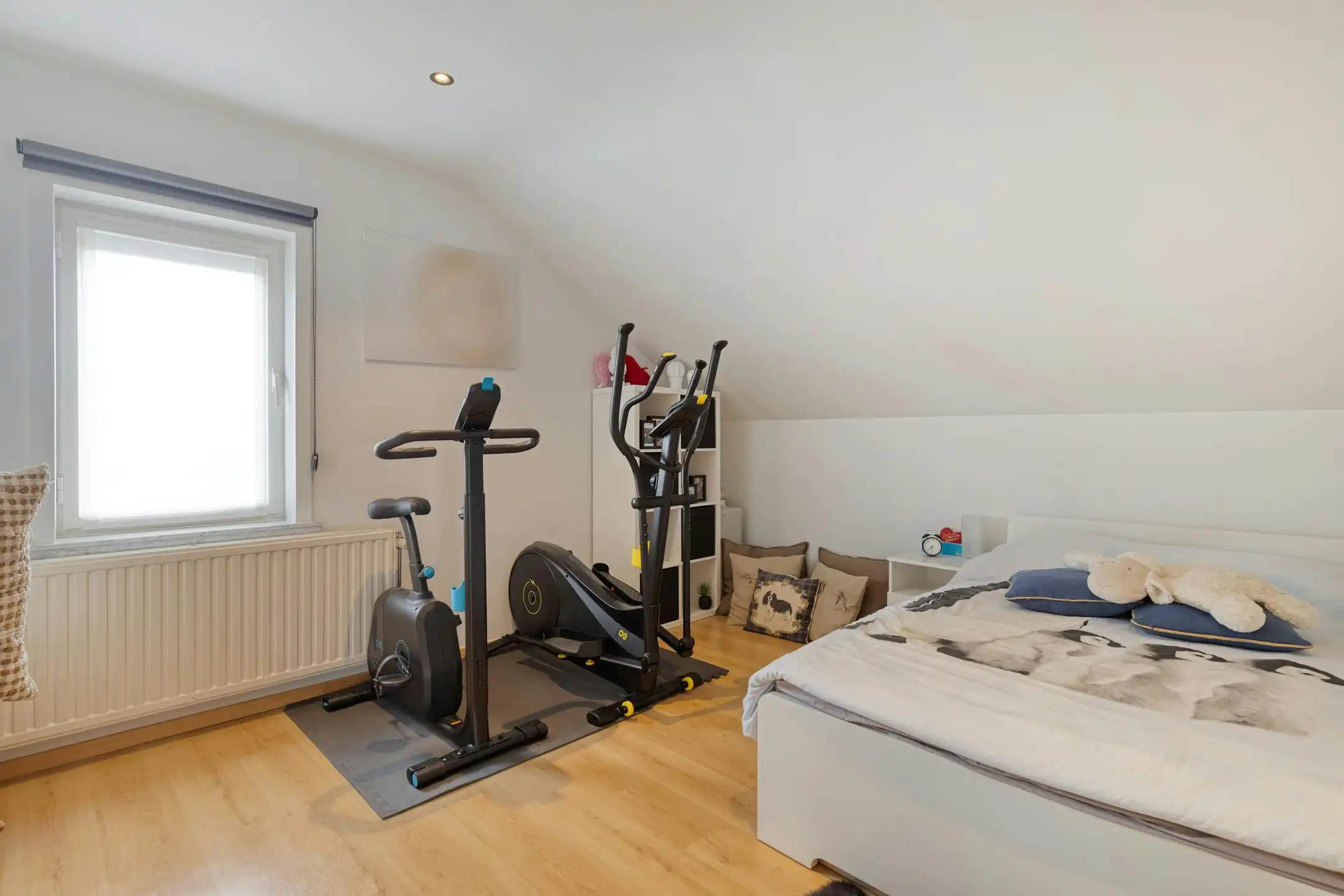 Ruim huis met 3 slpk, zuidgerichte tuin en rustige ligging in Lievegem foto 24