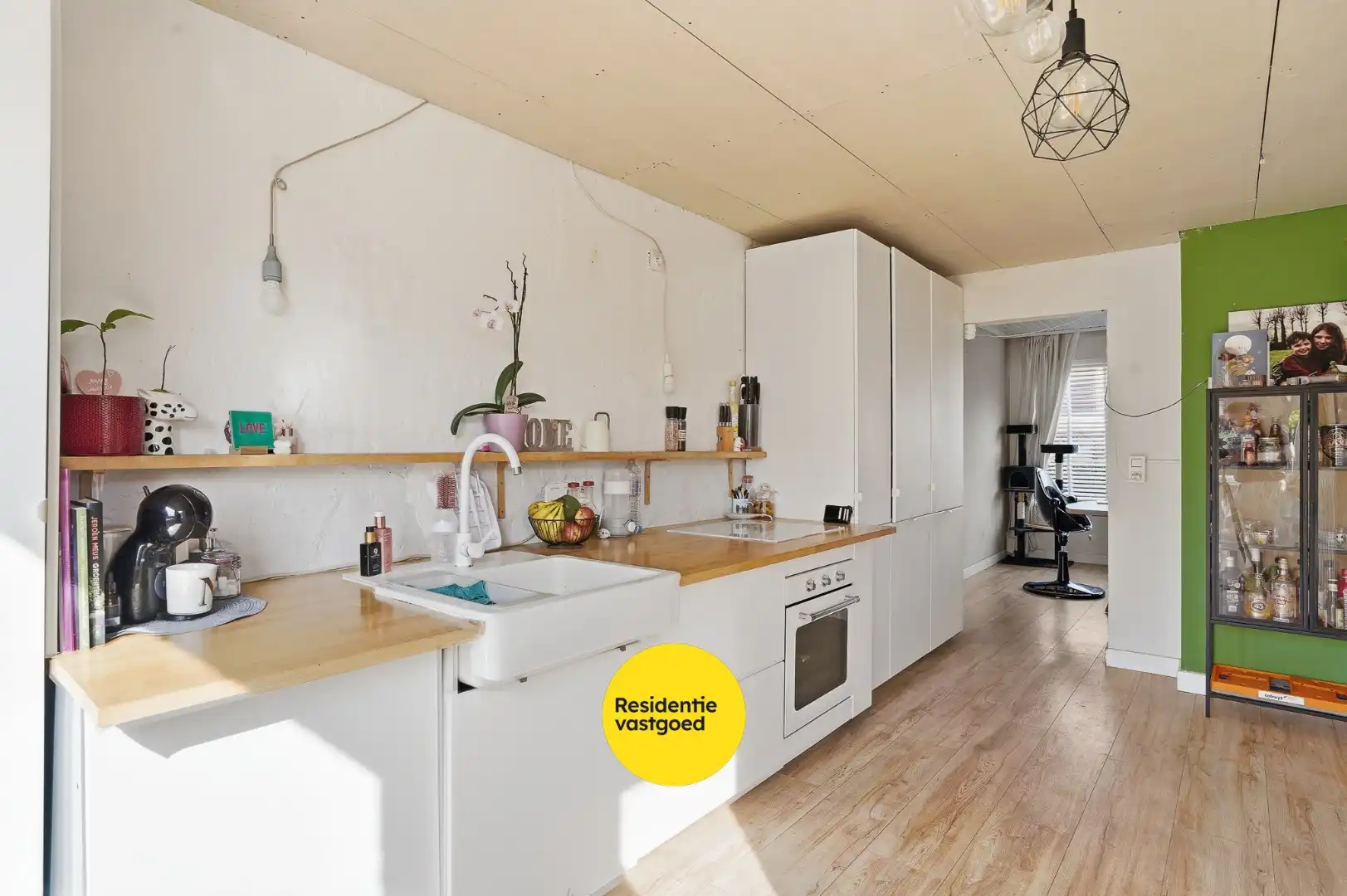 Halfopen bebouwing in een rustige woonwijk te Loppem foto 6