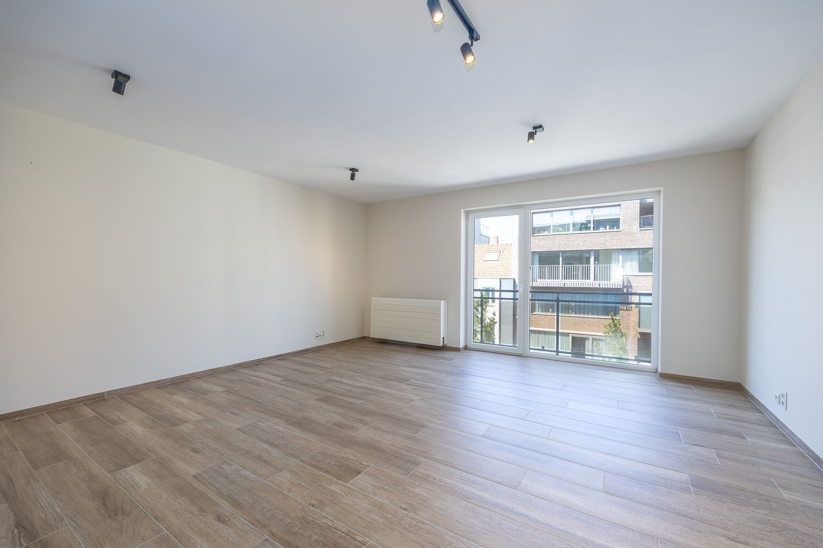 Modern 2 slpk appartement in kleinschalige residentie foto 2