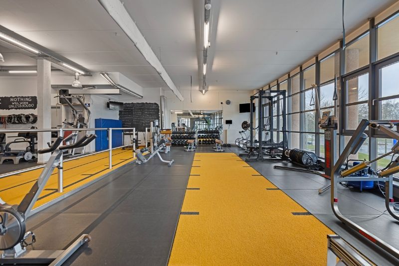 Handelspand van 400m² in het Centrum van Genk foto 14