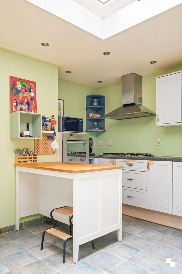 Gezellige rijwoning met royale slaapkamers in Gent foto 9