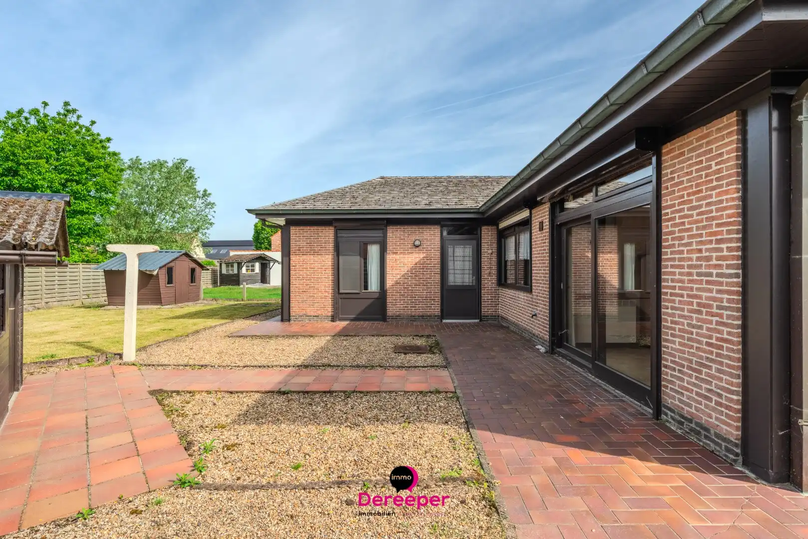Te renoveren bungalow op ruim perceel van 678 m² foto 17