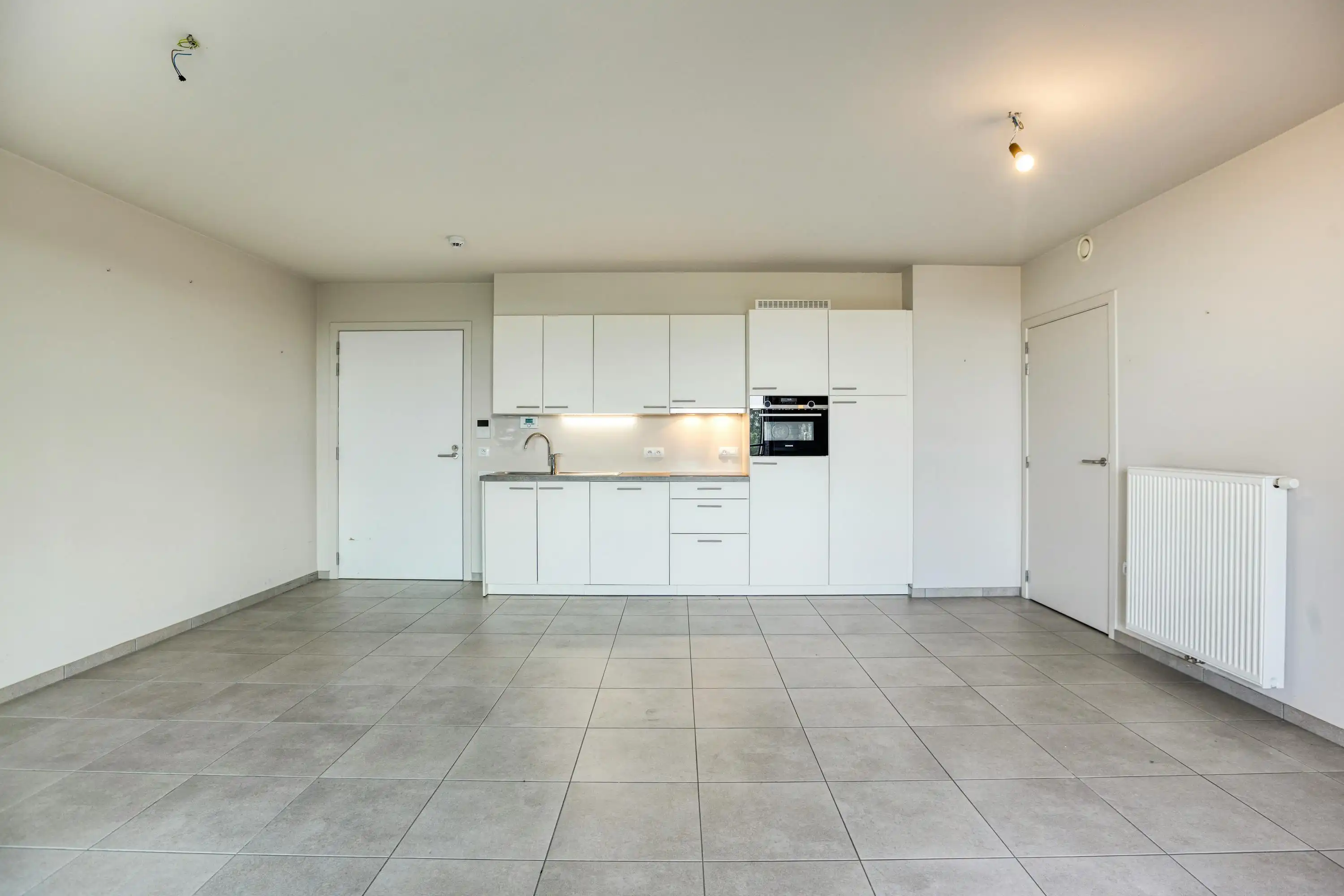 Instapklaar éénslaapkamerappartement met terras in Moorslede foto 3