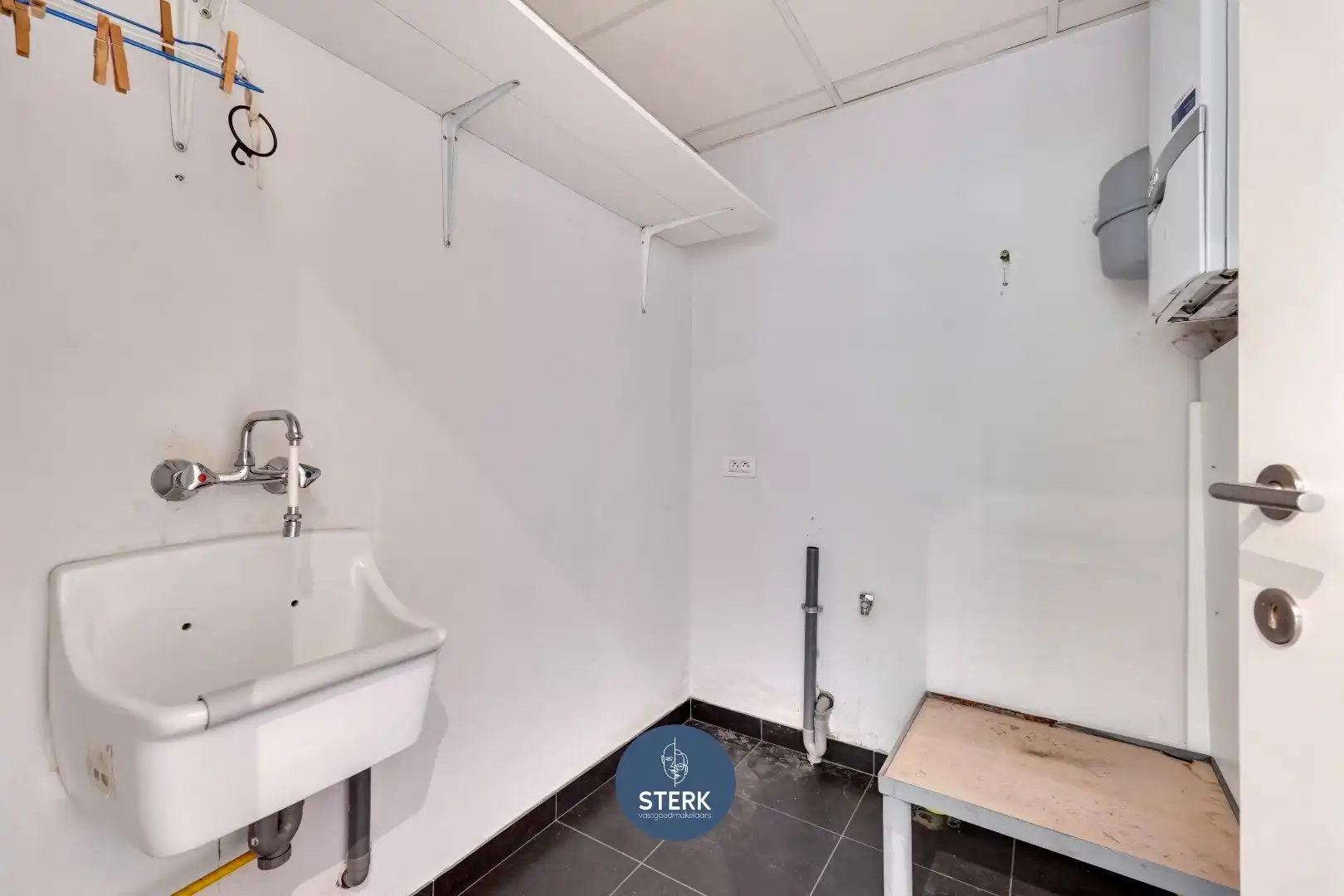 GELIJKVLOERS APPARTEMENT MET 2 SLPKS IN 'HET MOOISTE DORP VAN VLAANDEREN' !  foto 15