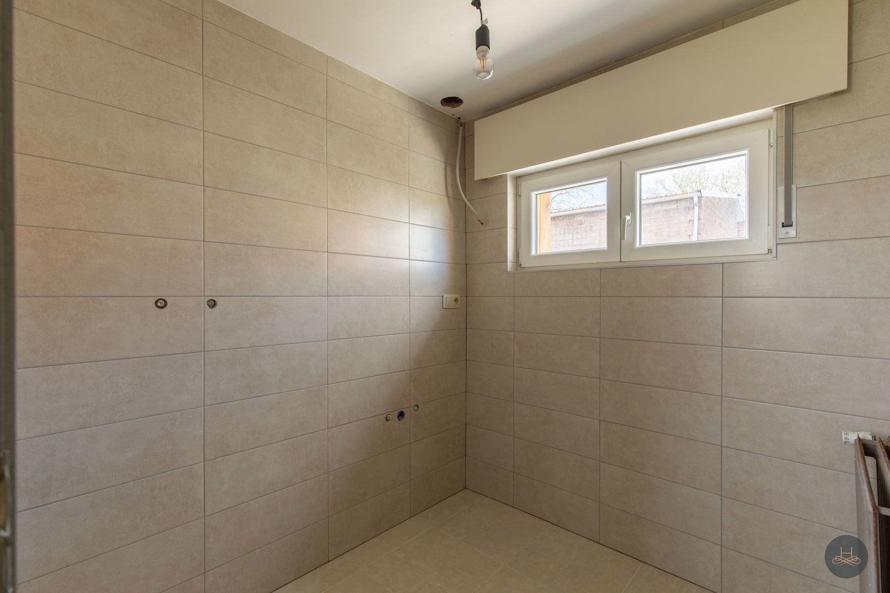 Gerenoveerde woning met 3 slaapkamers foto 11
