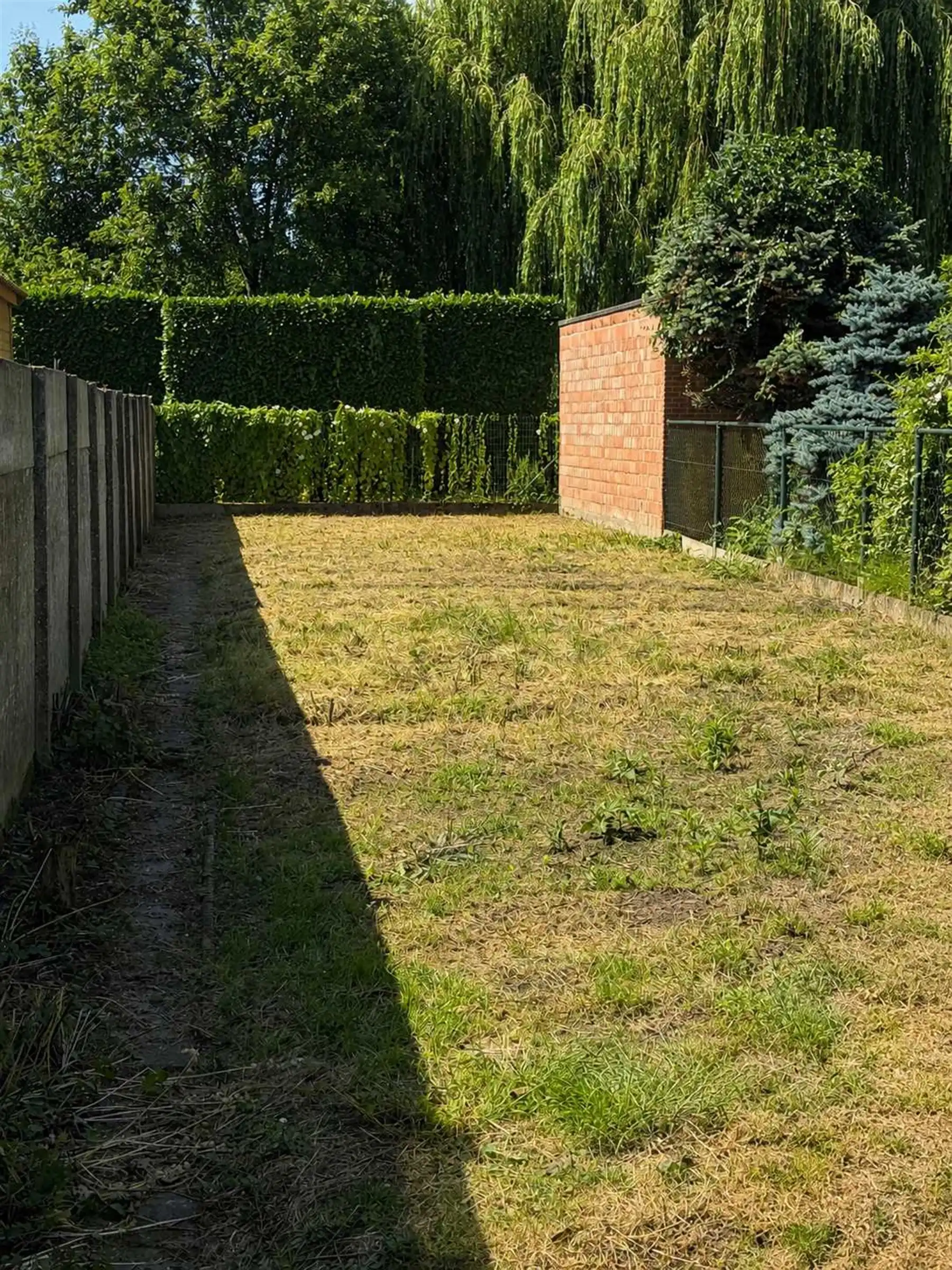 Bel-etage met 3 slk, ruime leefruimte en grote tuin. foto 29