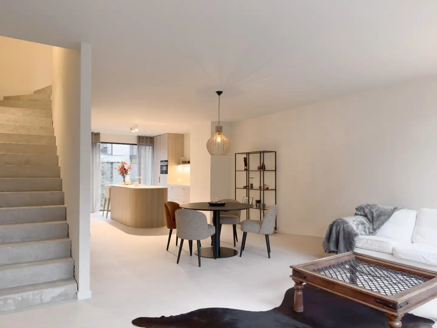 Nieuwbouwwoning te huur in woonwijk Kalvekeetdijk – energiezuinig & rustig wonen foto {{pictureIndex}}