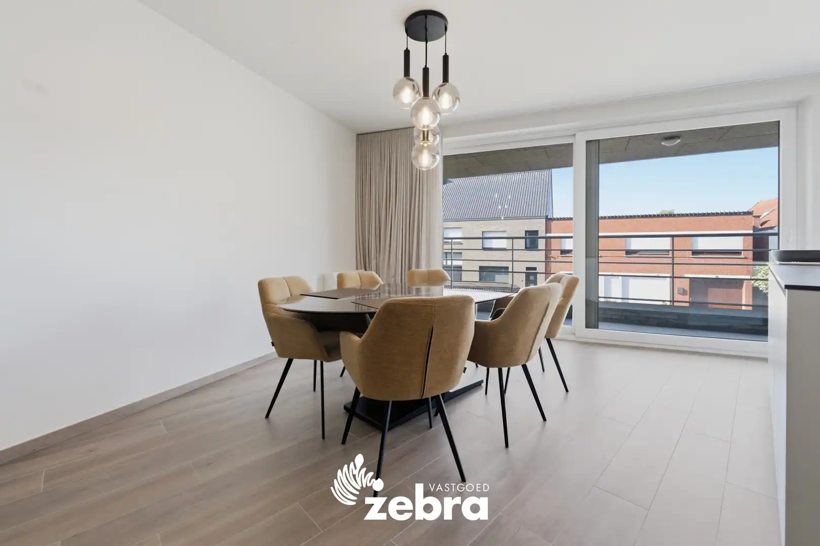 Ruim 2-slaapkamerappartement met twee terrassen! foto 6