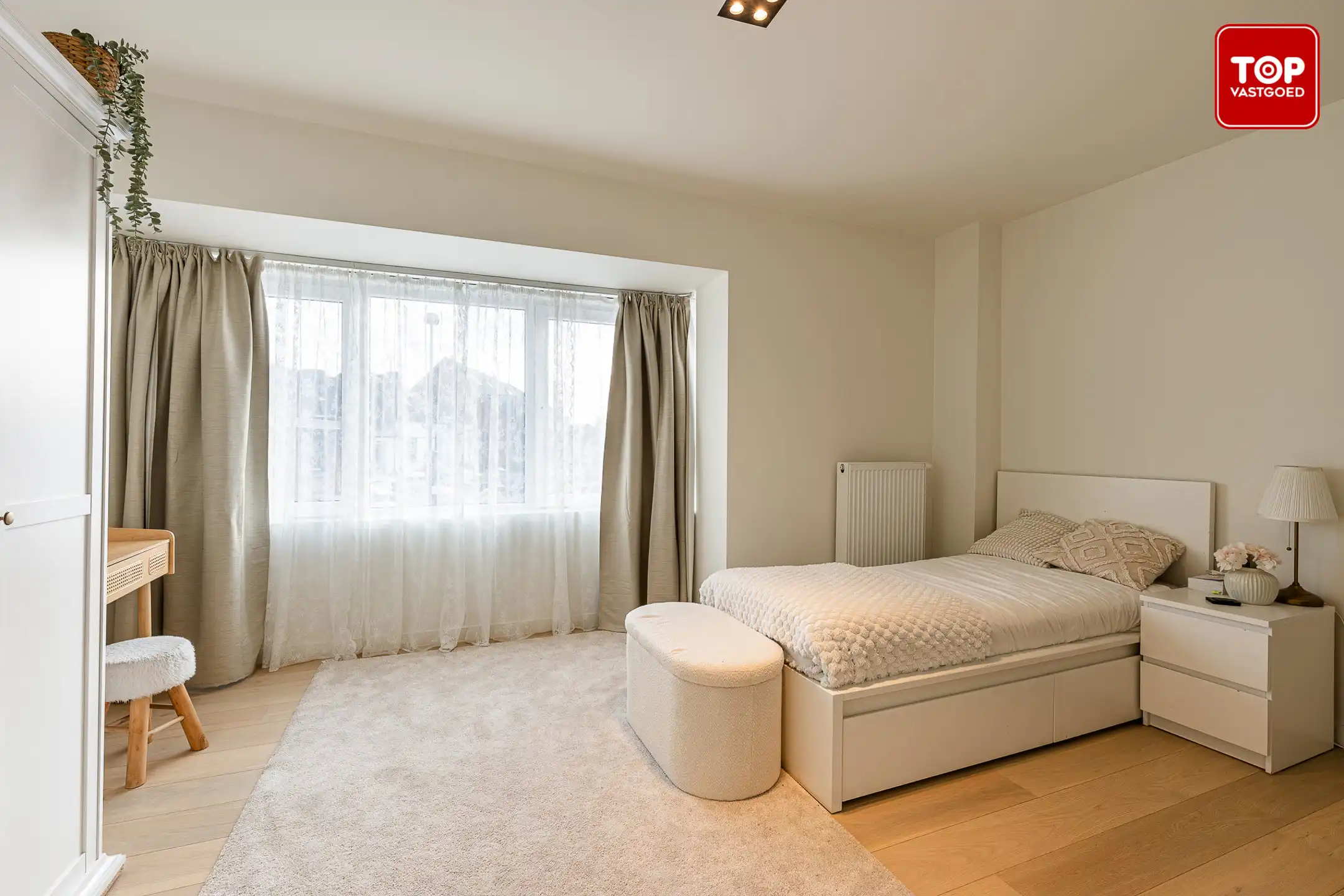 Gerenoveerde, energiezuinige woning op uitstekende locatie foto 15