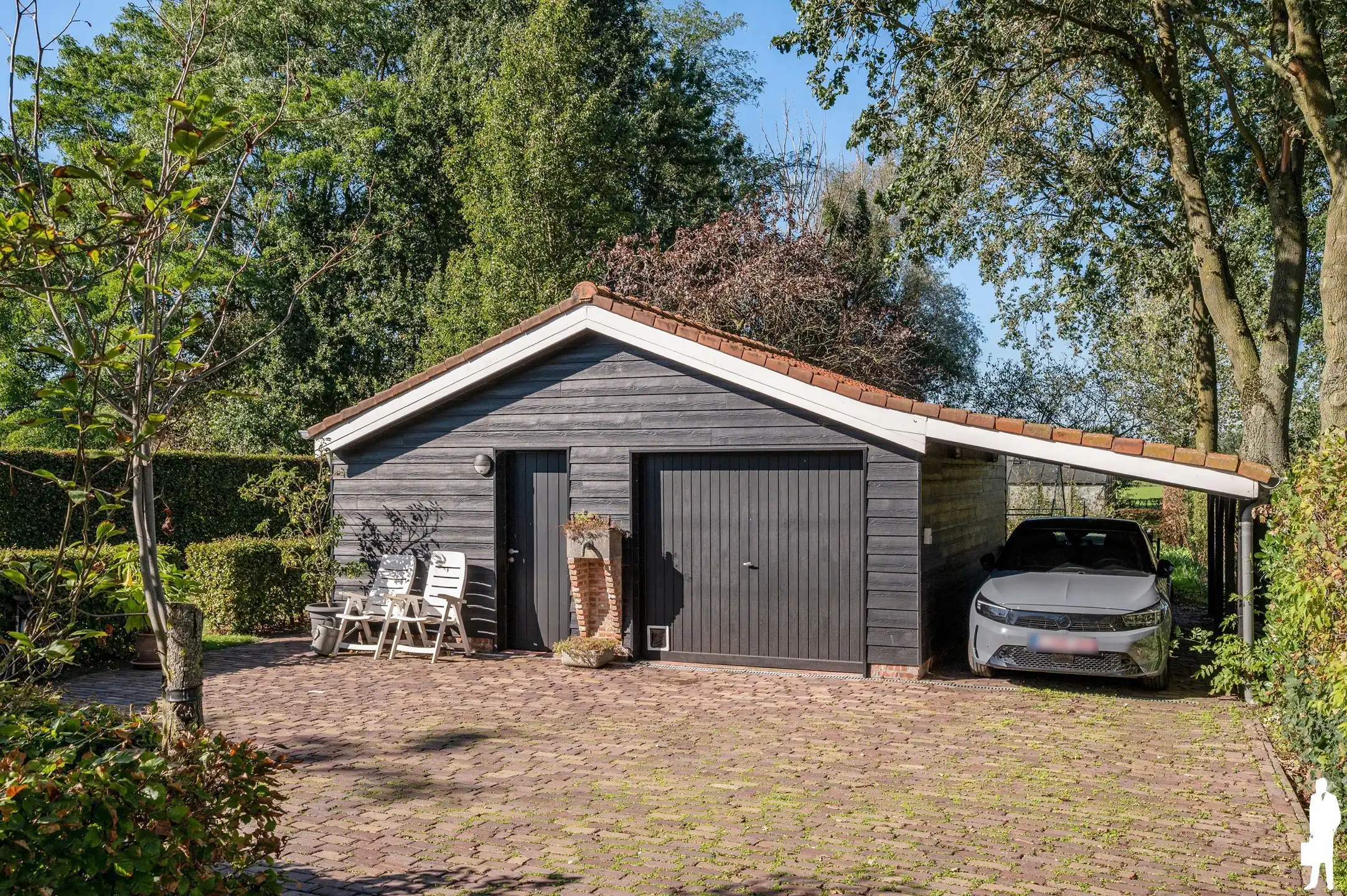 Ruime gezinswoning met 4 slaapkamers, polyvalente ruimte, vrijstaande garage met carport en open zicht in Nieuwmoer foto 33