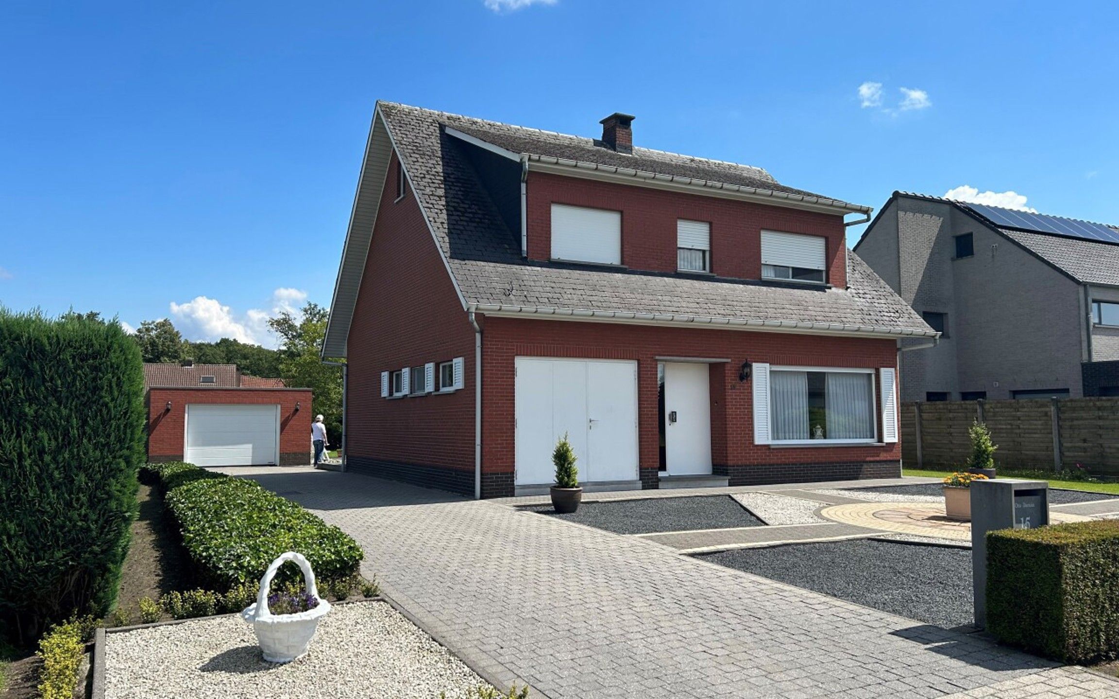 Zeer nette woning met 4 slpk op mooi perceel van 1.177 m² foto 35