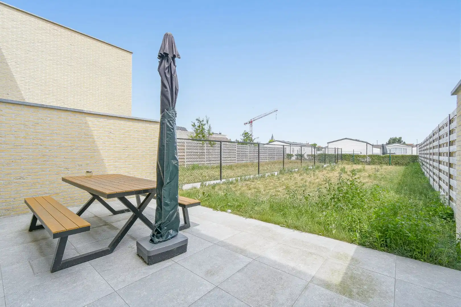 Uiterst energiezuinige instapklare rijwoning met 3 slaapkamers foto 17
