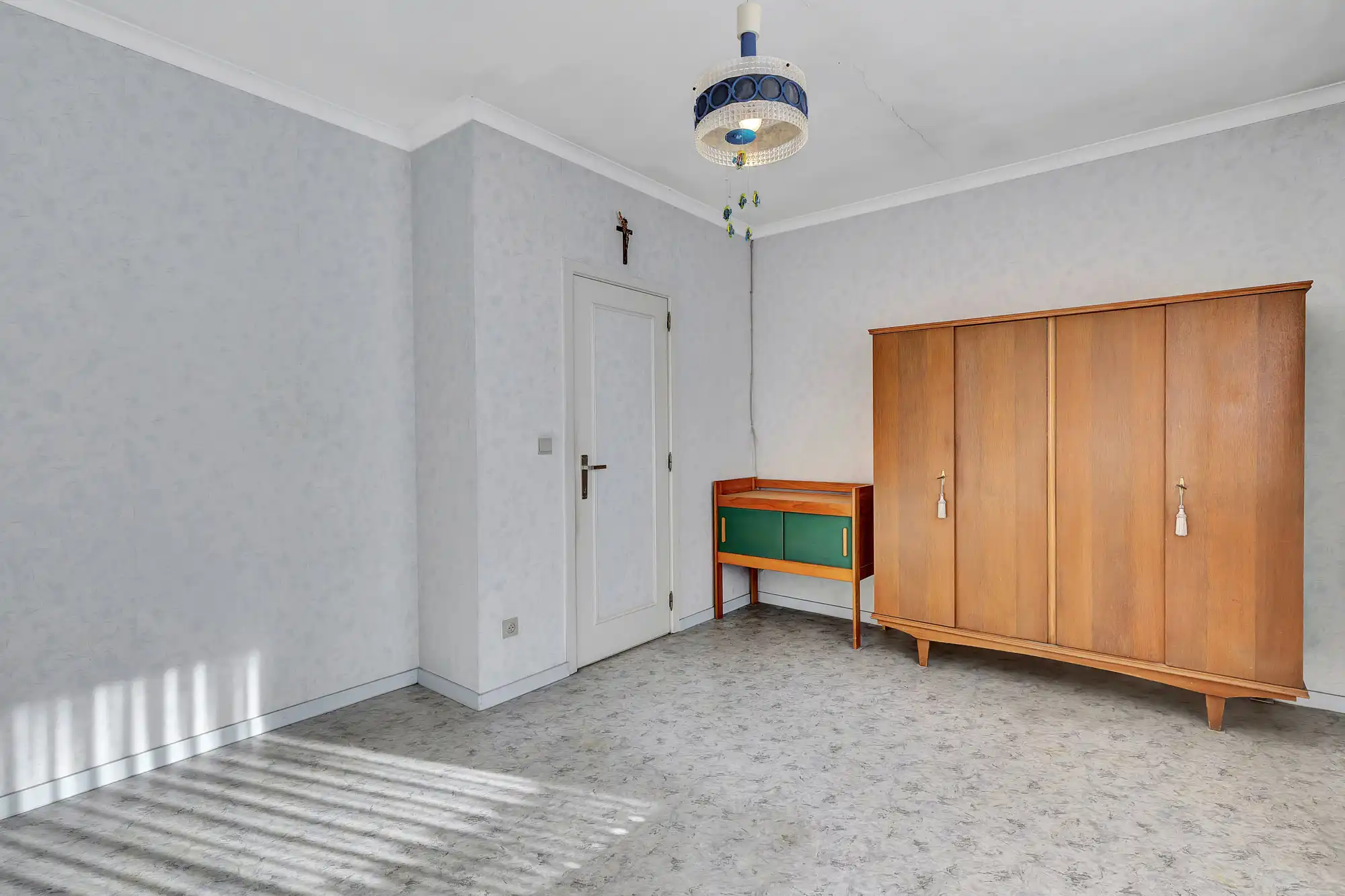 Woning met potentieel en commerciële ruimte foto 12