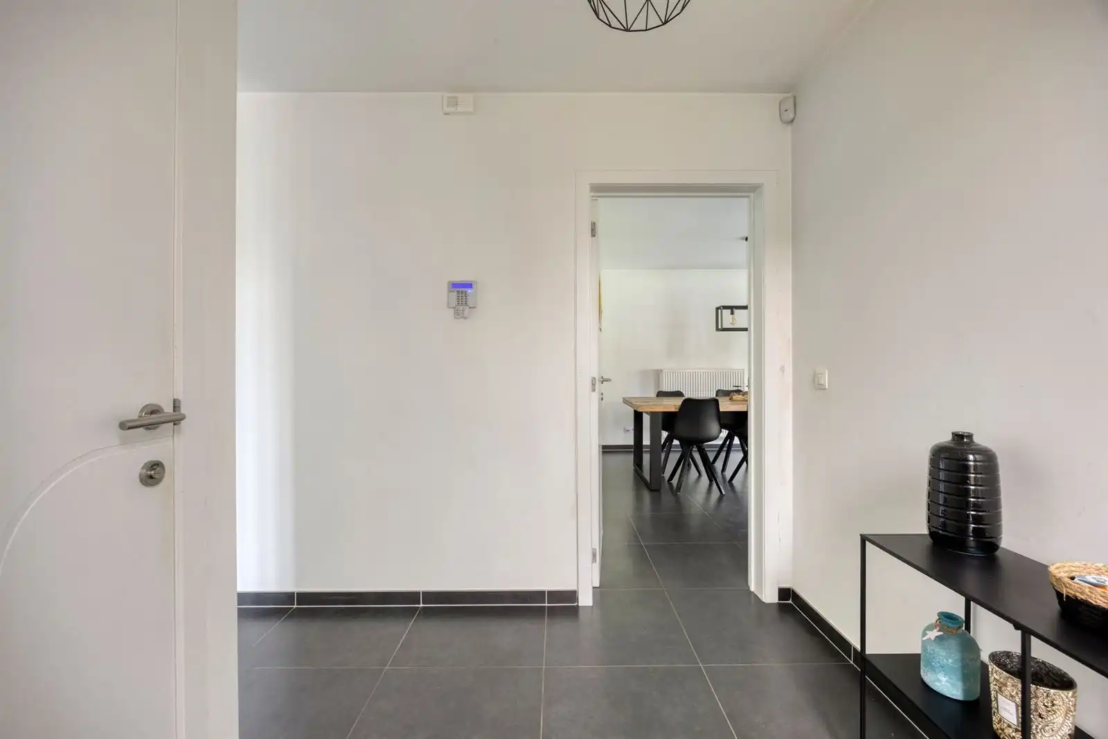 Alleenstaande woning met tuin foto 3