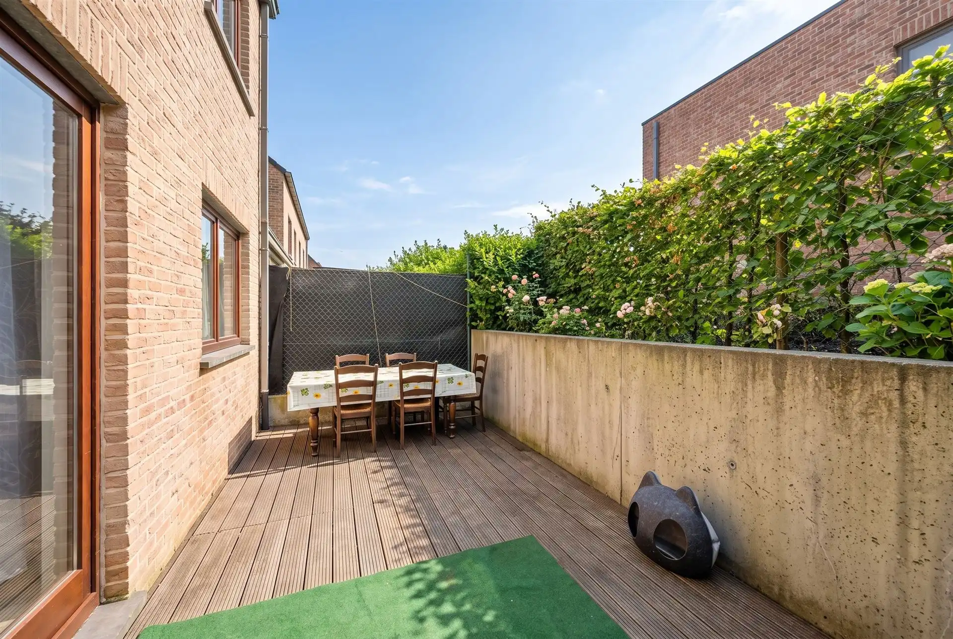 Goedgelegen duplexappartement met 2 slk ,incl. parkeerplaats foto 6