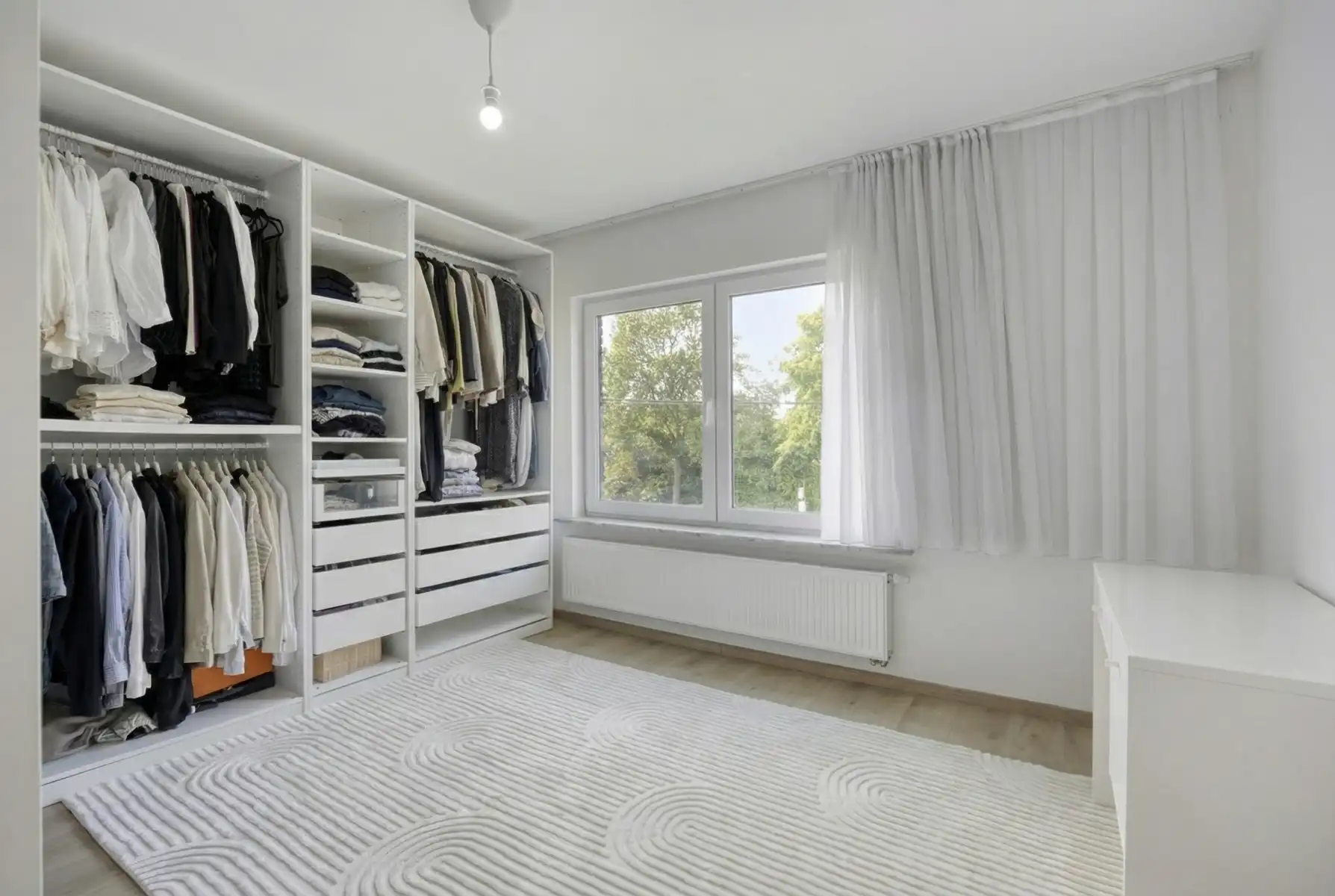 Gerenoveerde driegevelwoning nabij Halle foto 13