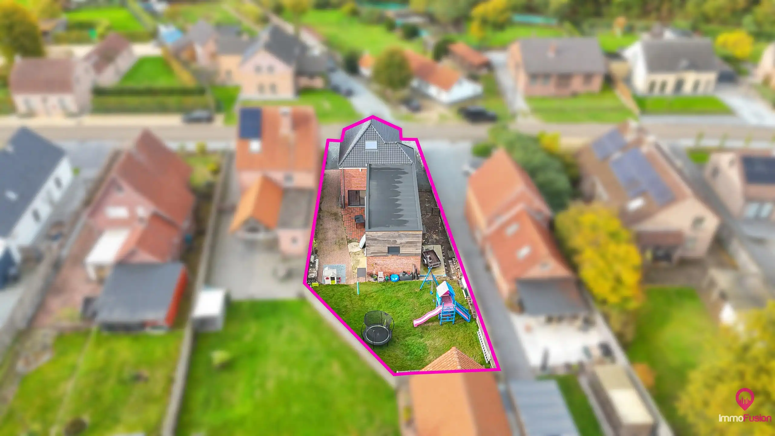 Gerenoveerde woning met veel ruimte en 6 slaapkamers! foto 47
