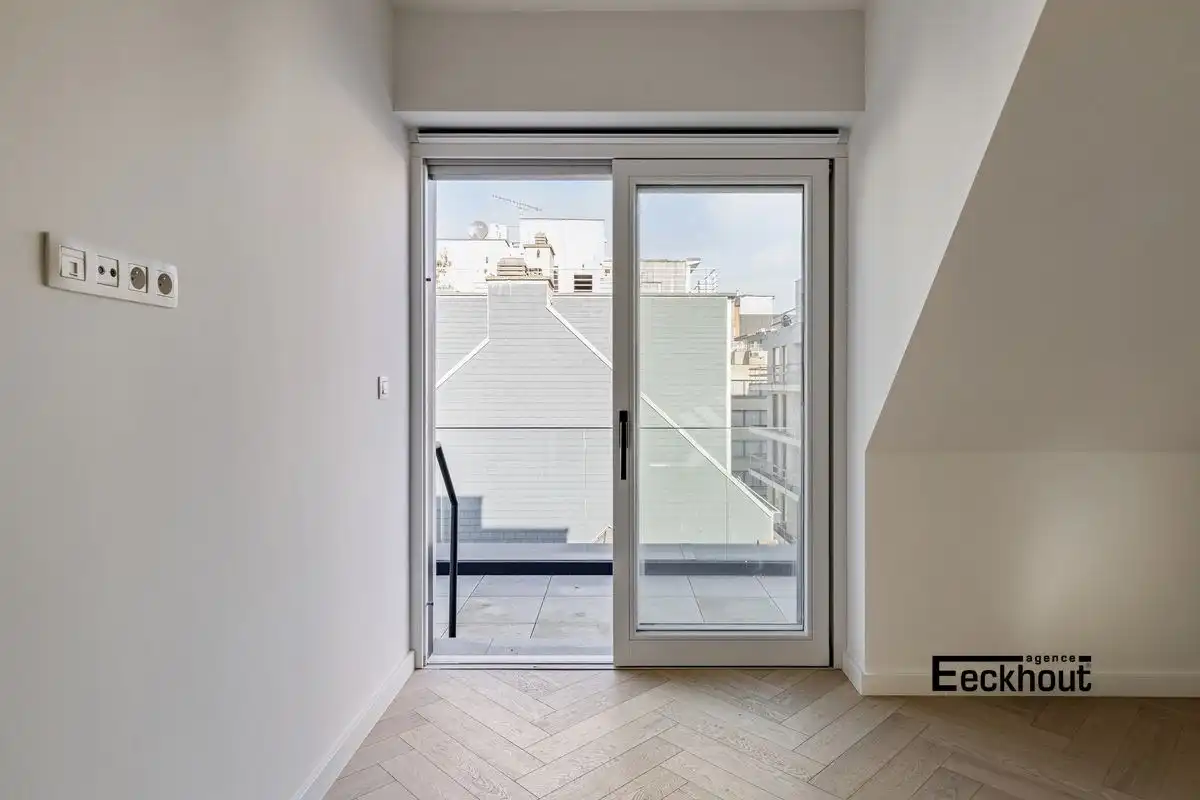 Unieke luxueuze penthouse met fenomenaal terras in het centrum van Oostende! foto 6